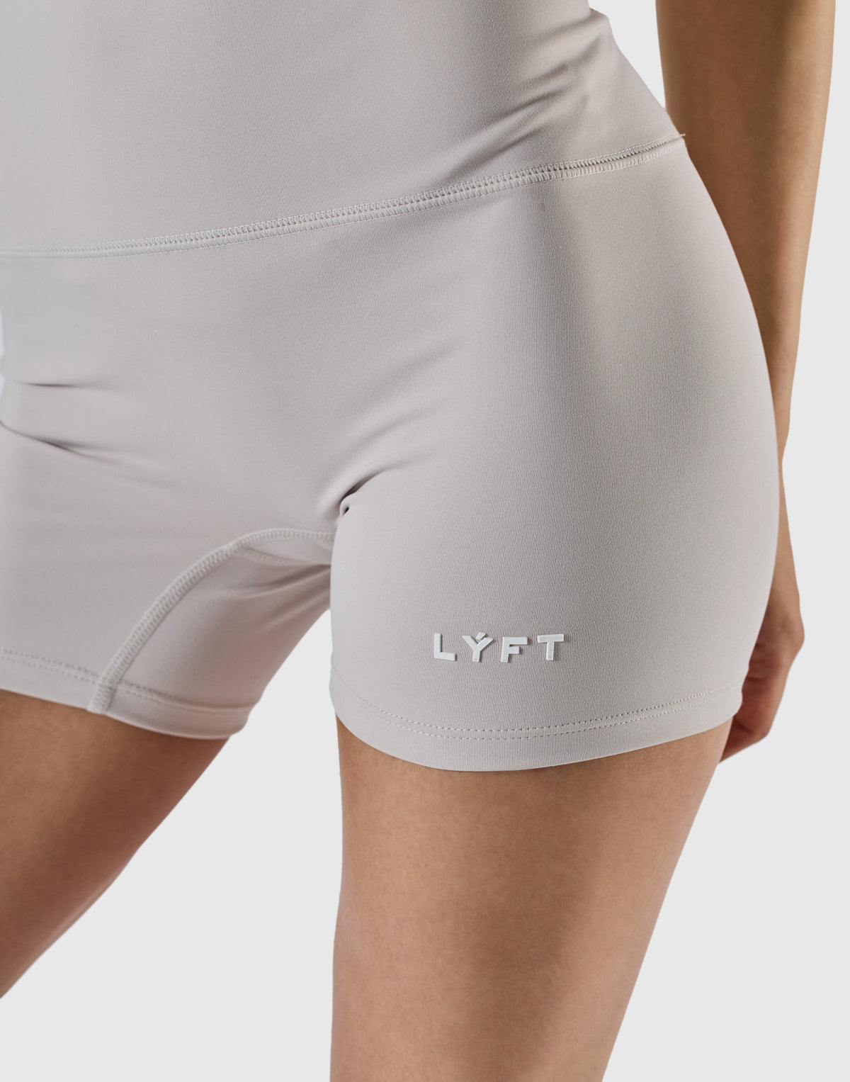 Back Pocket Biker Short Leggings - Ivory