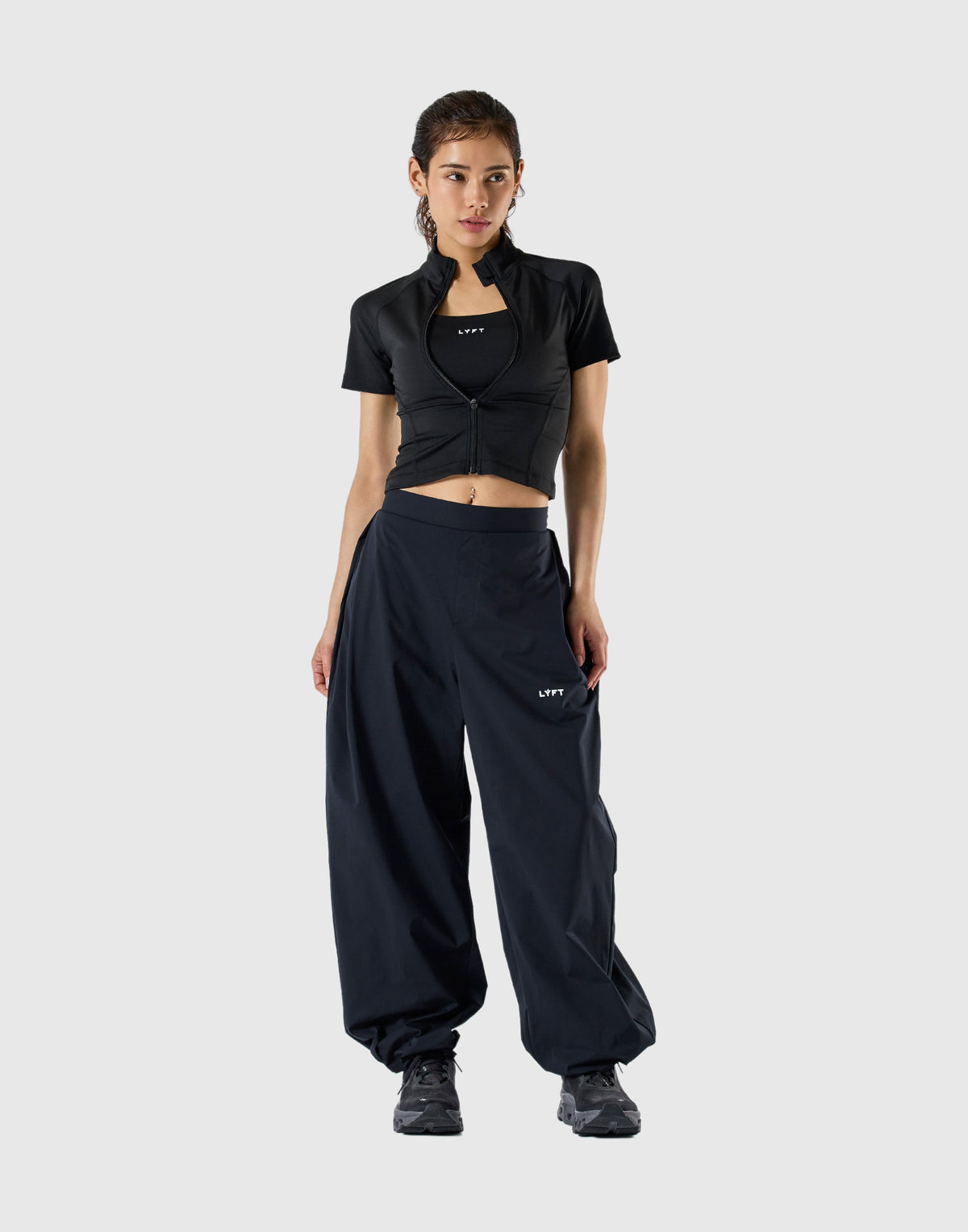 Side Truck Curve Pants - Black