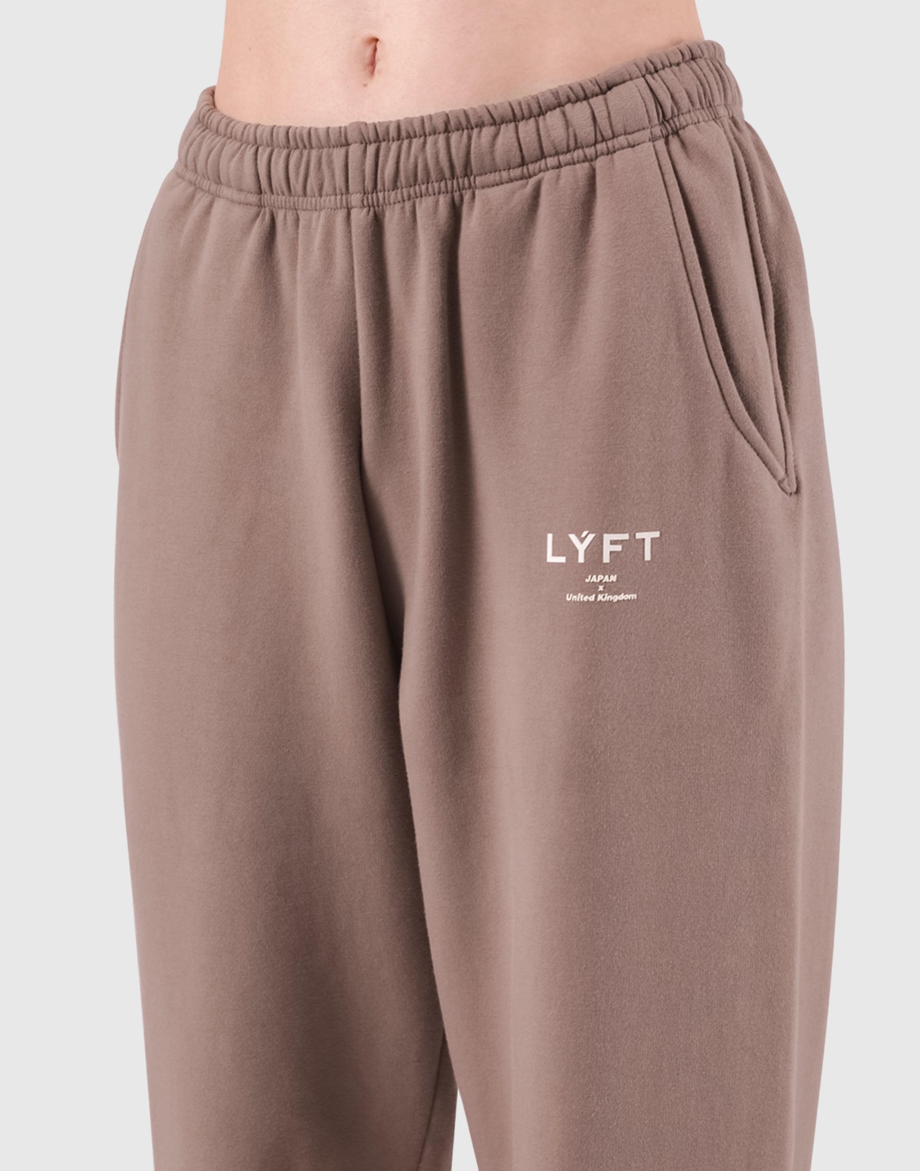 LÝFT Logo Sweat Pants - Beige