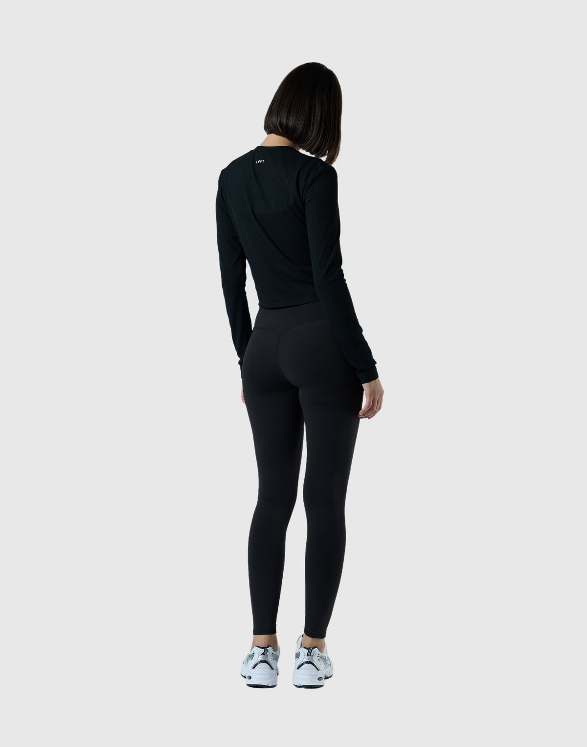 Stretch Crewneck Cardigan - Black