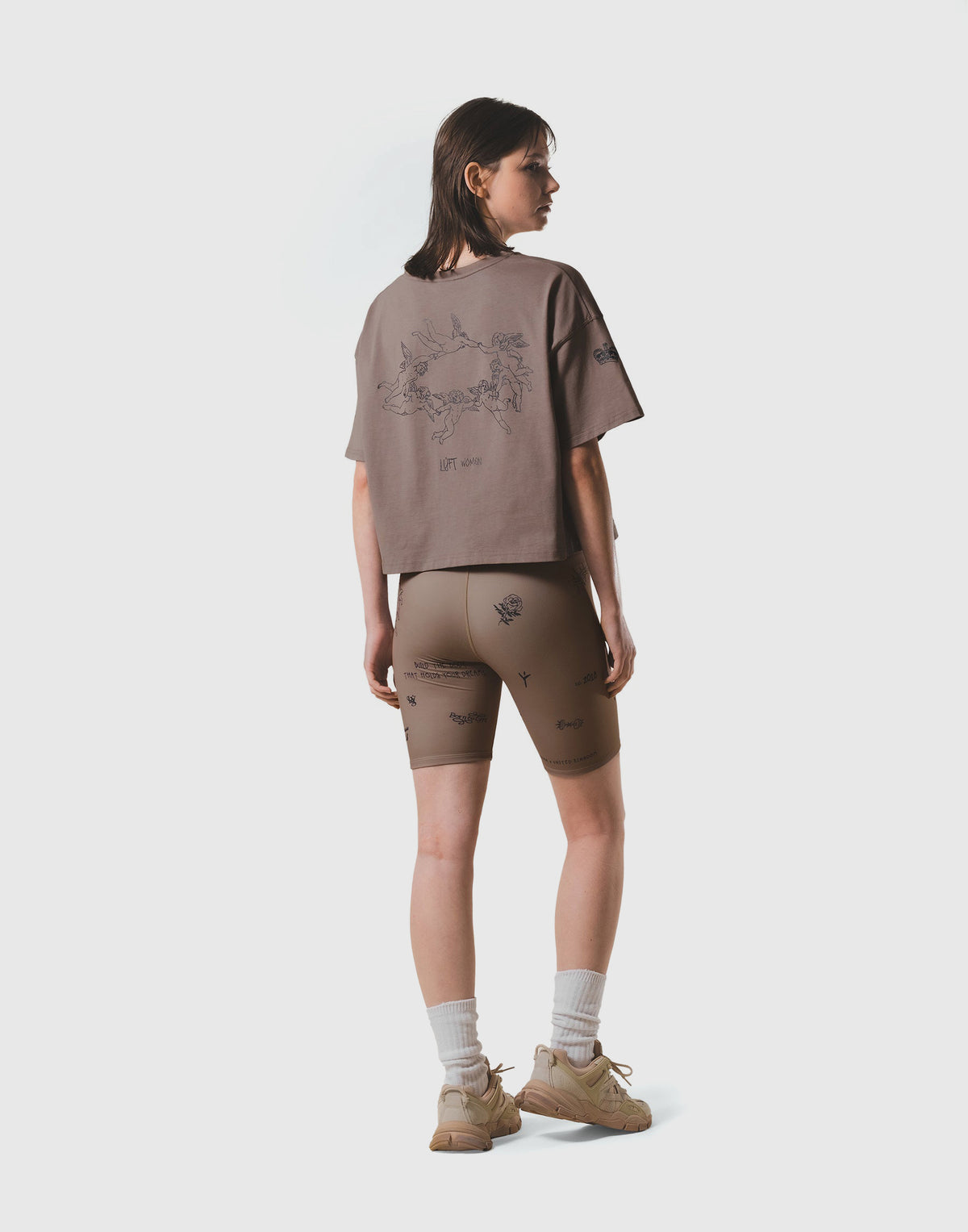 LÝFT Graffiti T-Shirt - Beige
