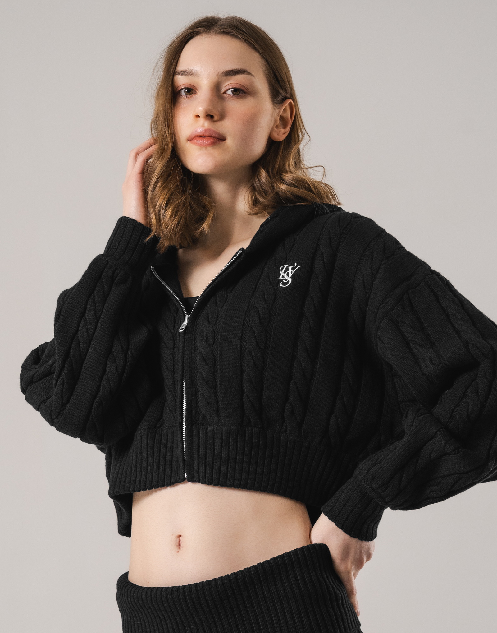 Cropped Cable Knit Hoodie - Black – LÝFT