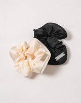 LÝFT Oversized Scrunchie - Ivory