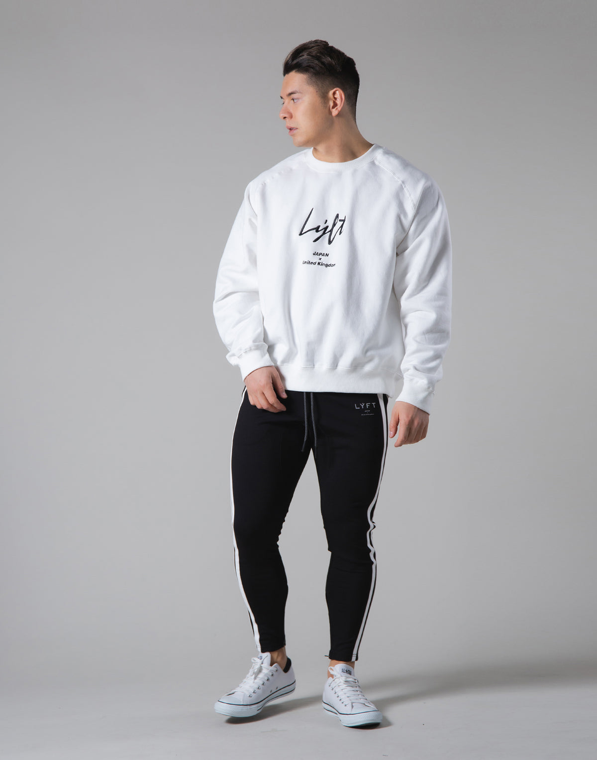 <transcy>Script Logo 2Way Stretch Oversize Crewneck --White</transcy>