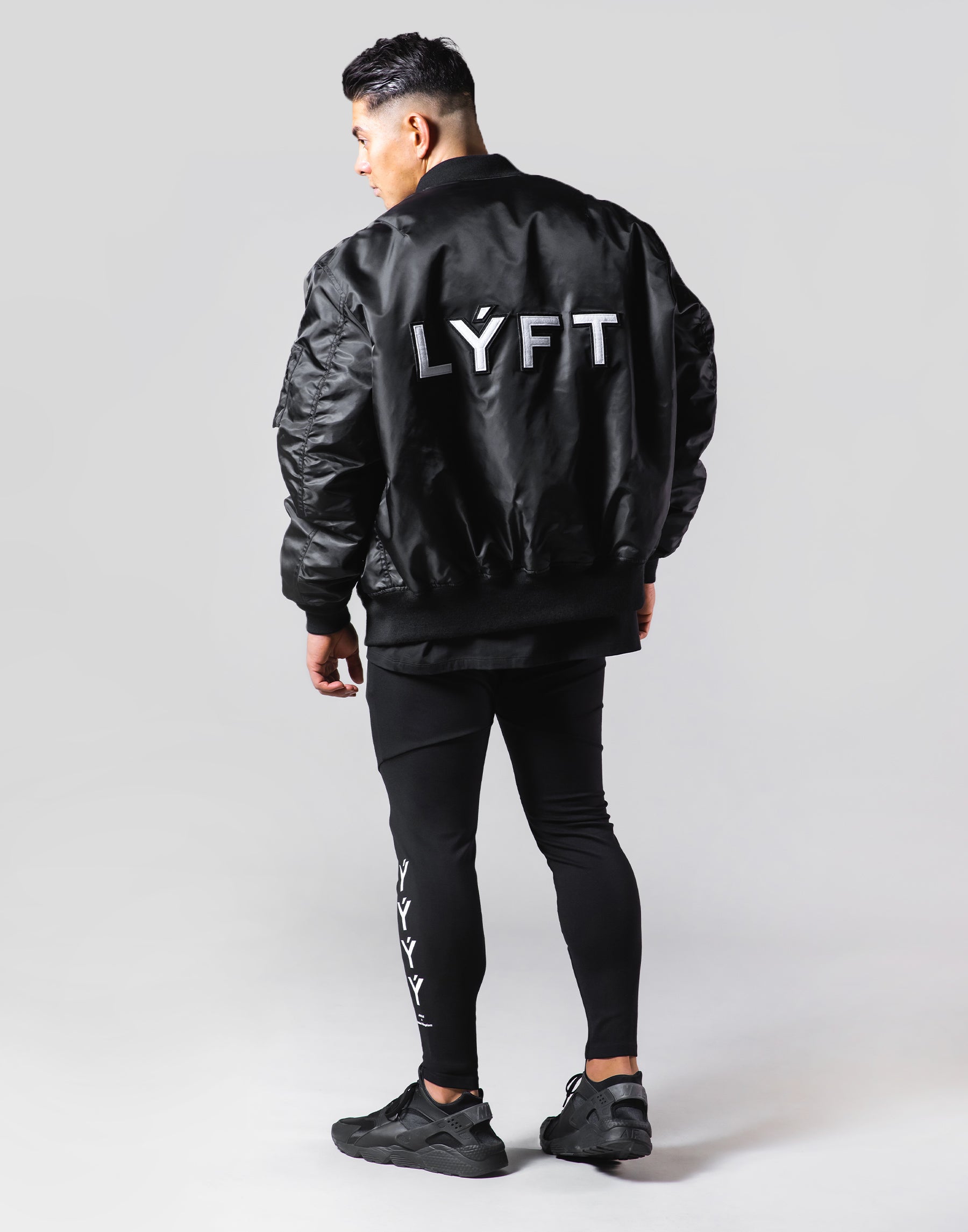 LYFT MA-1 ジャケット（L) LÝFT Logo Patch MA-1 Jacket - Black