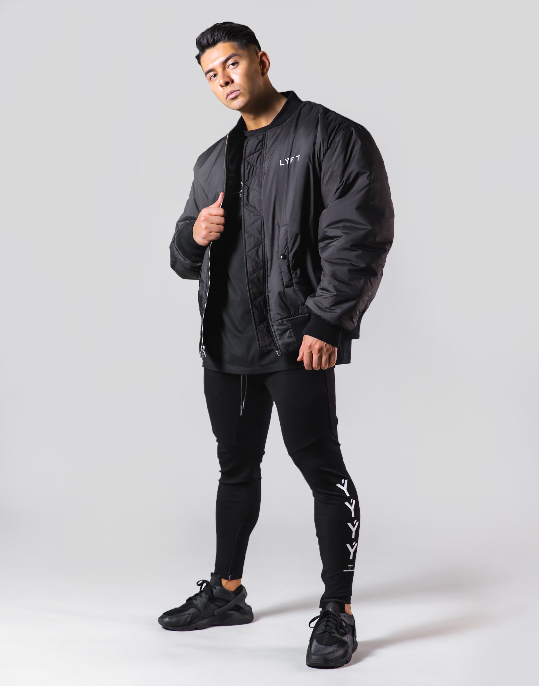 【完売品】LYFT MA-1ジャケット フライトジャケット リバーシブル 美品 LÝFT Logo Patch MA-1 Jacket - Black