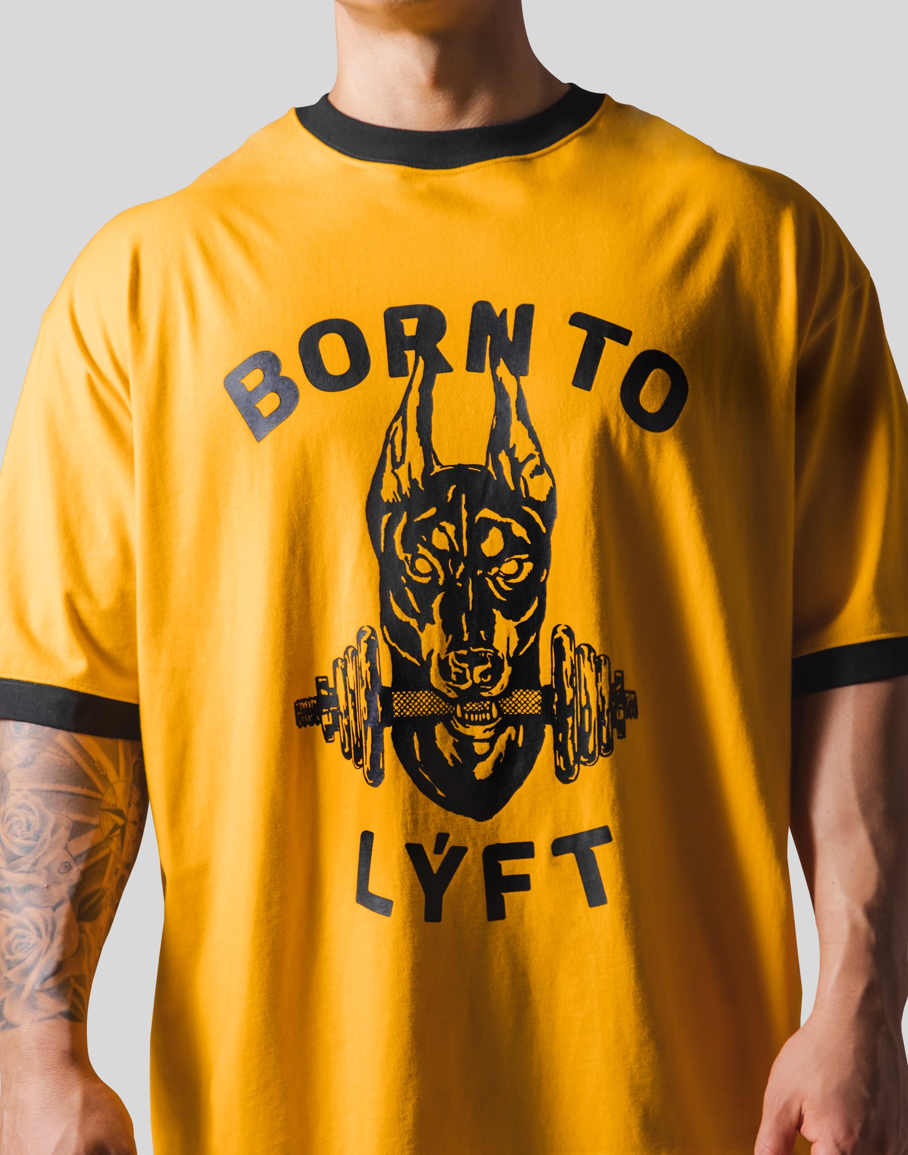 LYFT DOG GRAPHIC CUT-OFF VINTAGE Tシャツ Dog Graphic Big T-Shirt - Yellow – LÝFT