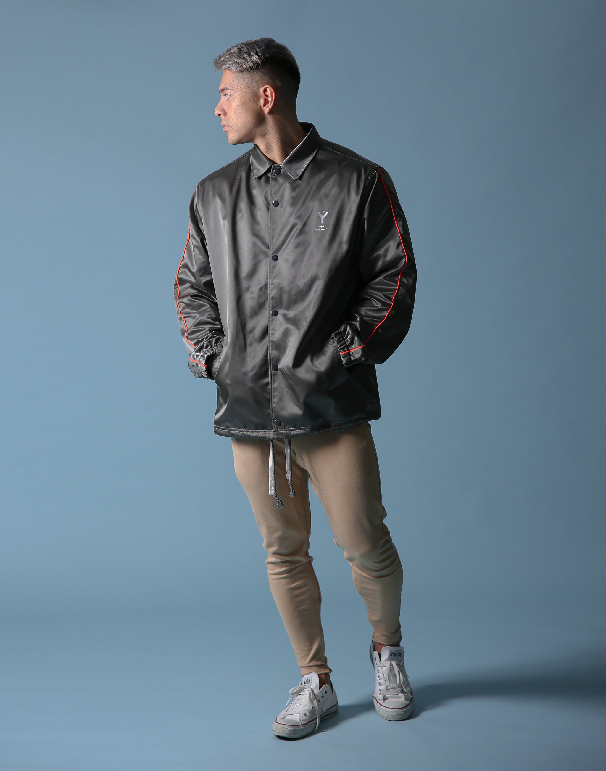 Born to LÝFT COACH JACKET - Grey - Orange Line