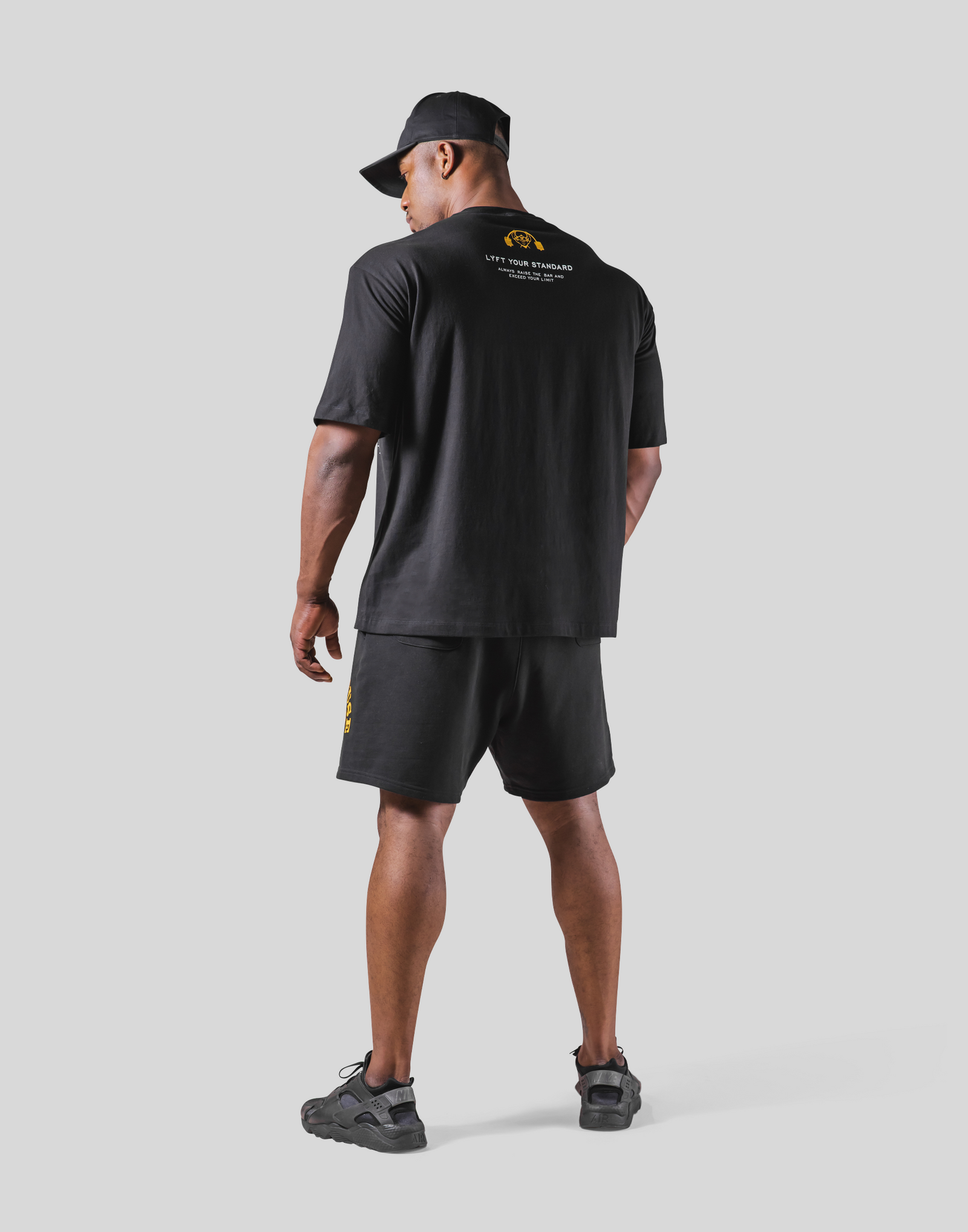 LÝFT × Power House Gym Lion Big T-Shirt - Black