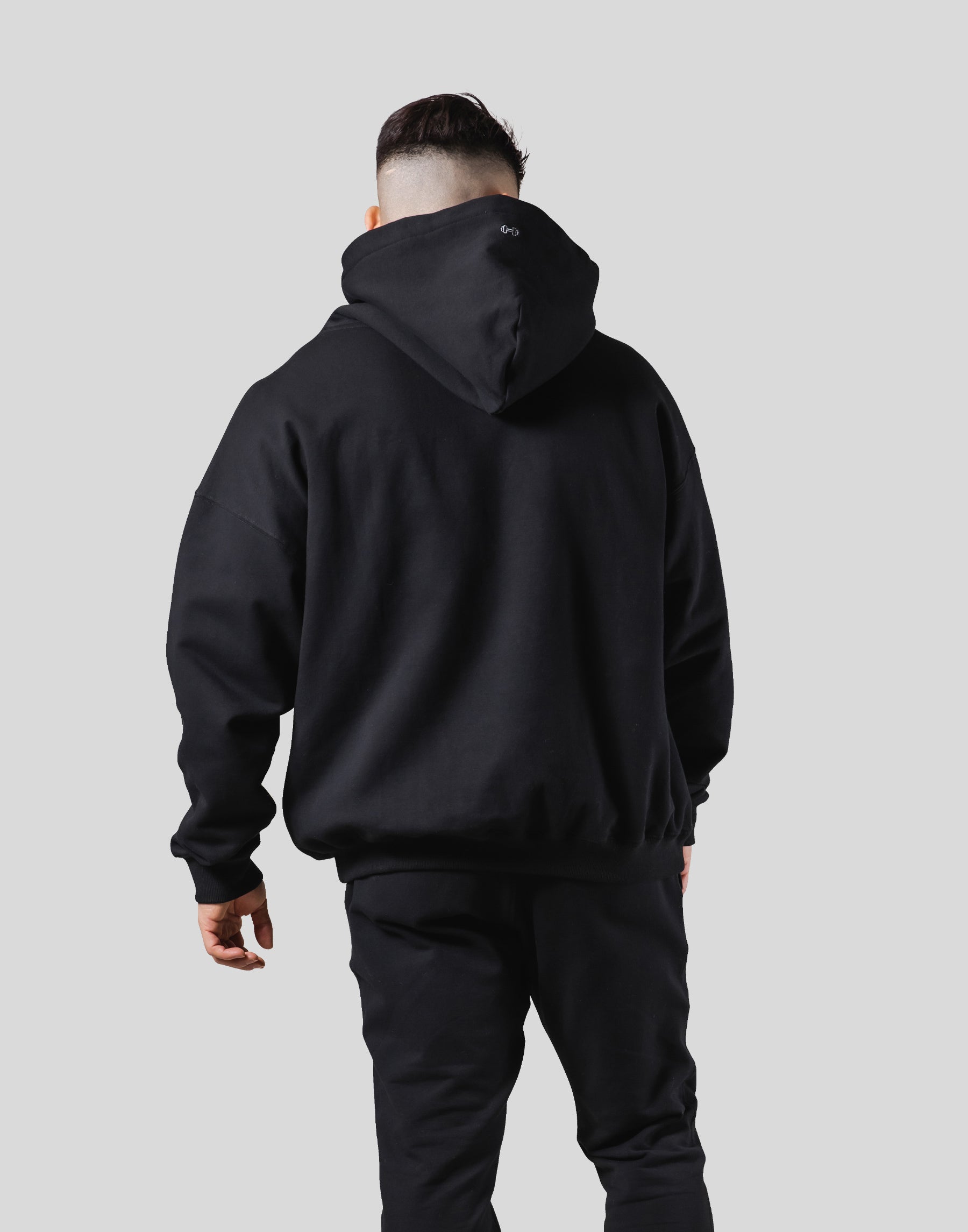 LÝS Logo Stretch Pullover Hoodie - Black – LÝFT
