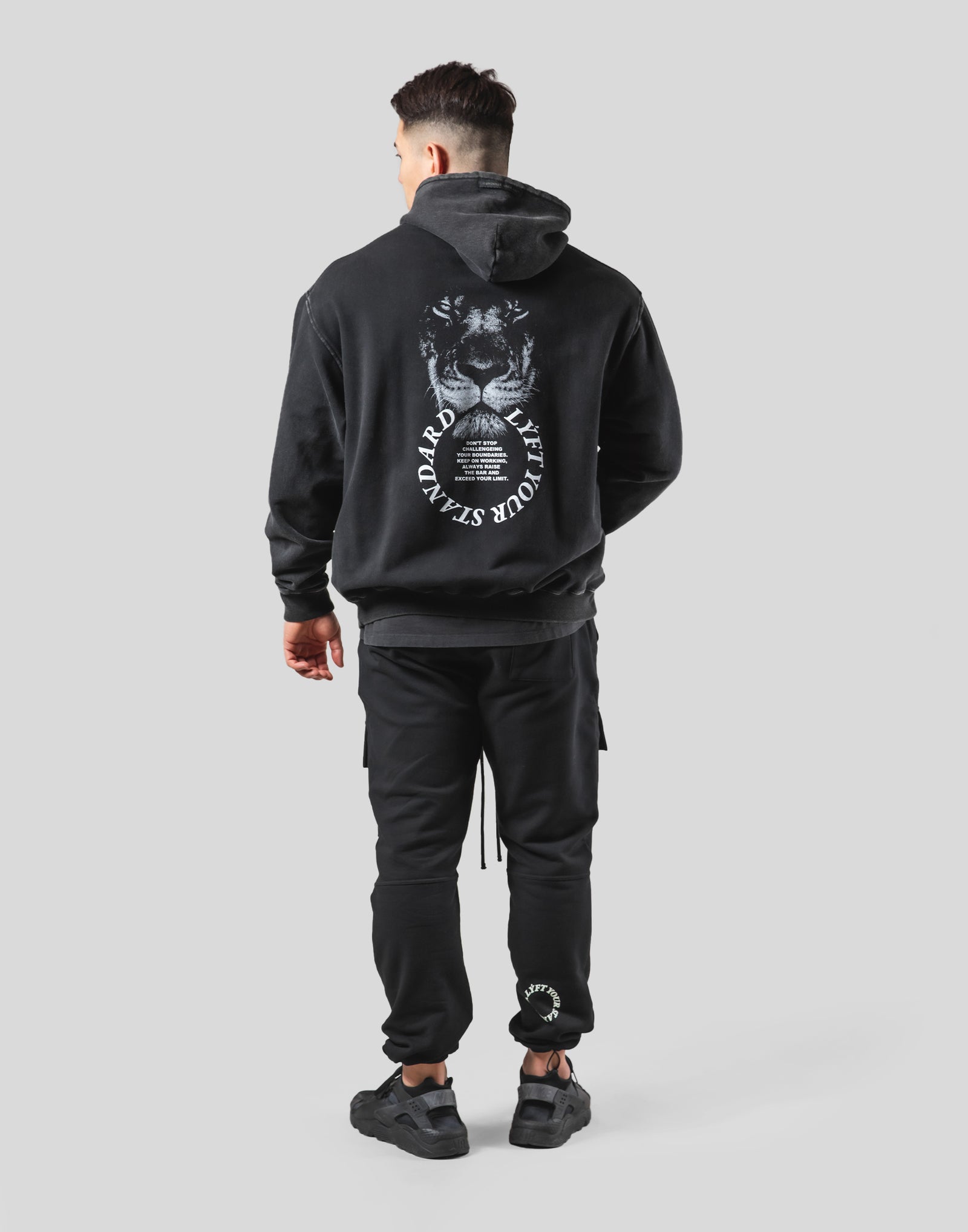 Lion Ring ZipUp Hoodie - Vintage Black – LÝFT