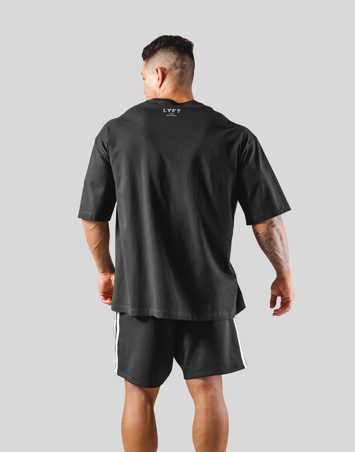 Wide Separate Big T-Shirt - Black