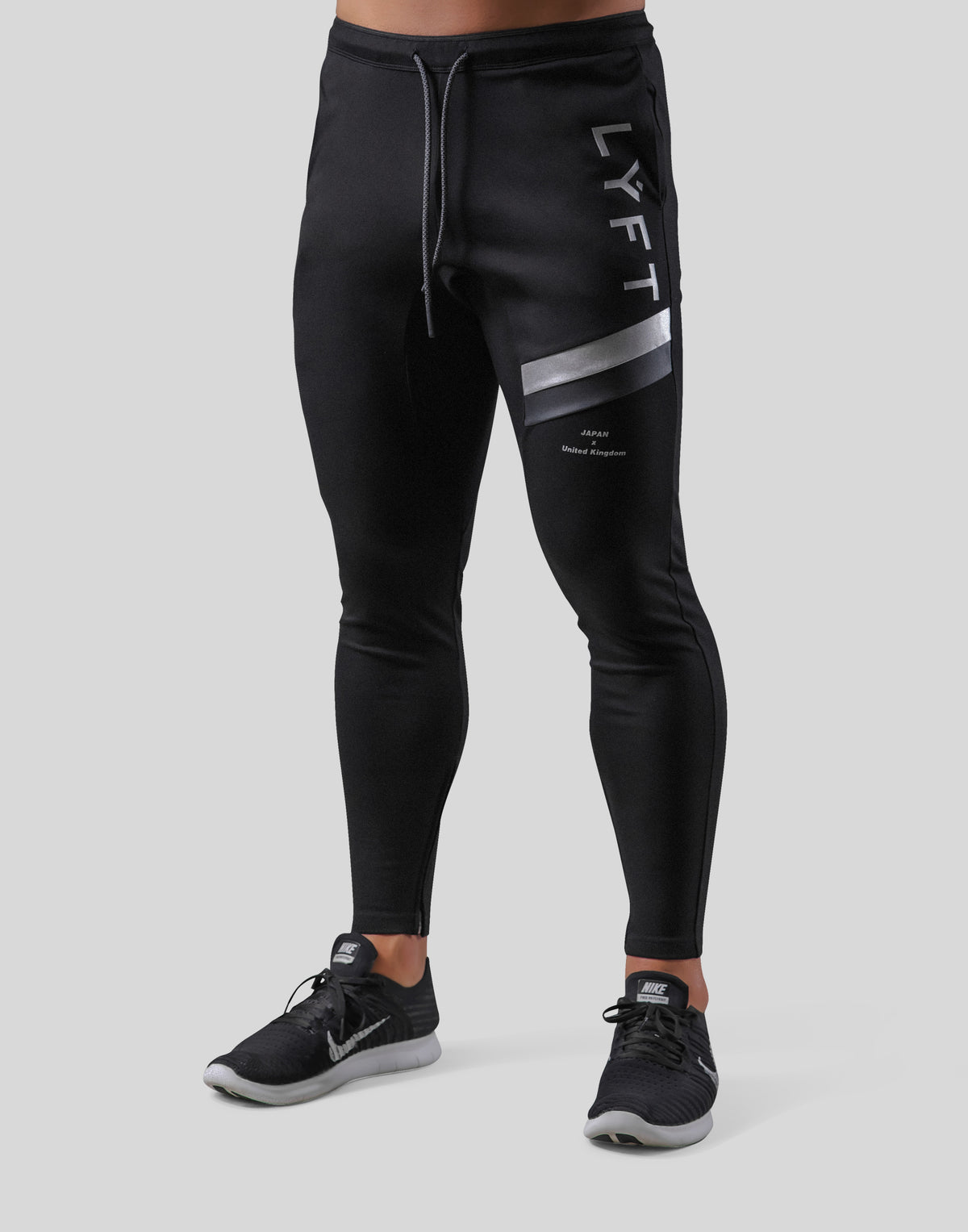 LÝFT Stripe Pants v2 - Black