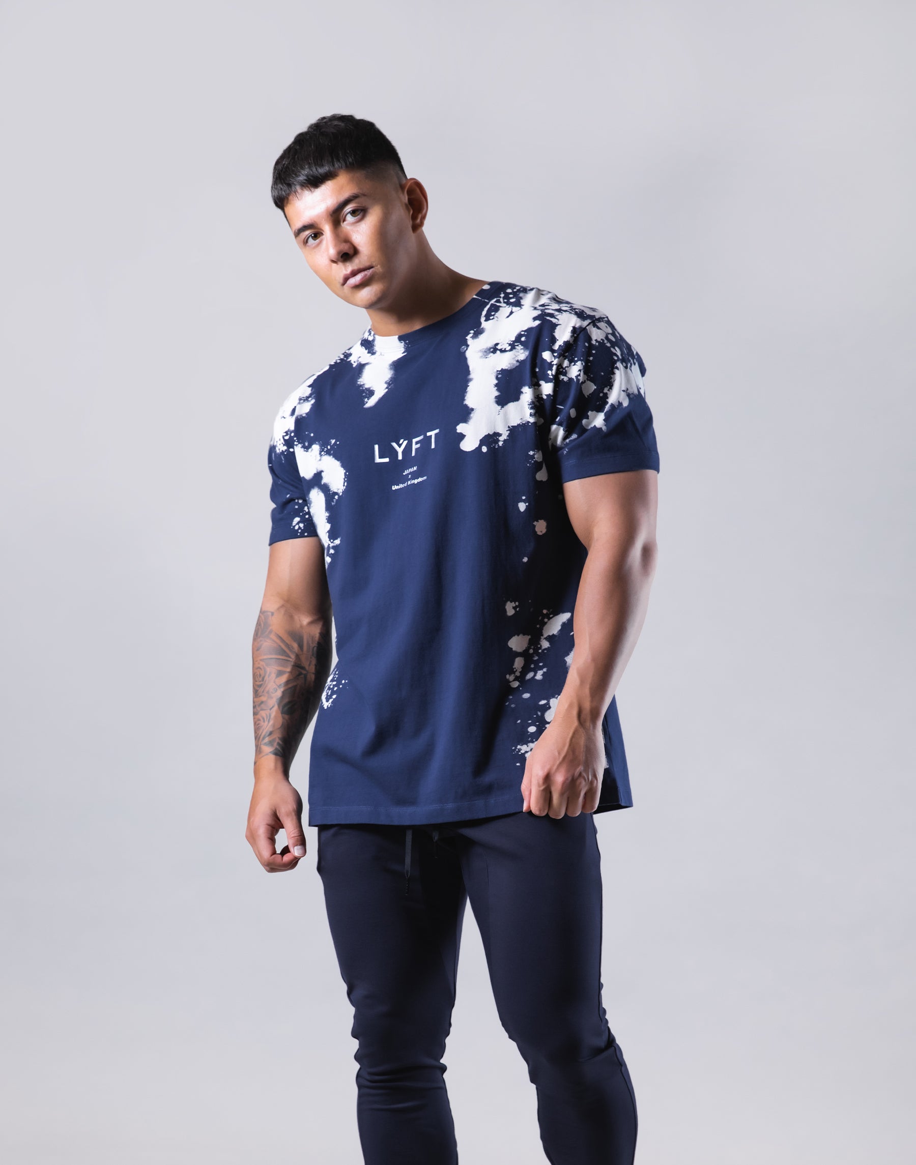 LYFT スプラッシュプリント Tシャツ S Splash Dye Standard T-Shirt - Navy – LÝFT