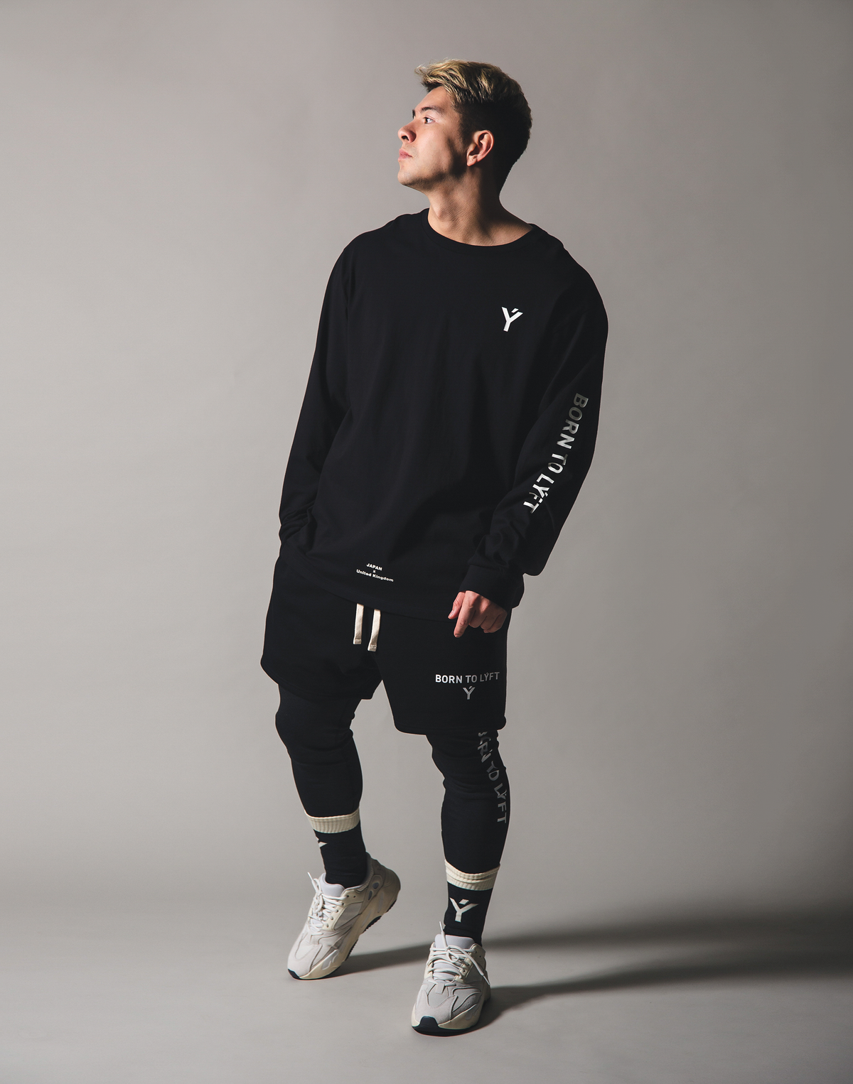 Ý Logo Socks - Black