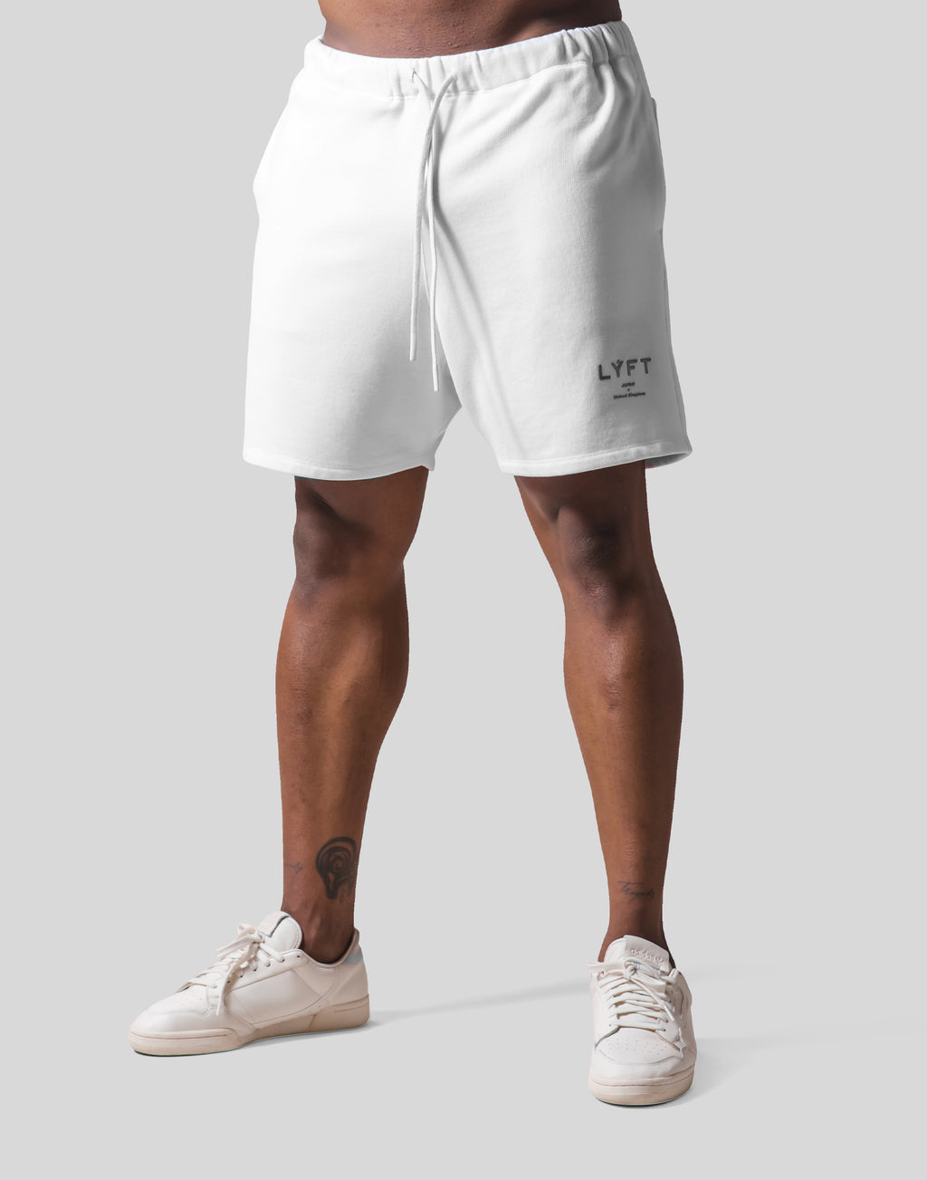 vanquishfitness完売品 LYFT リフト wide shorts - ウエイトトレーニング