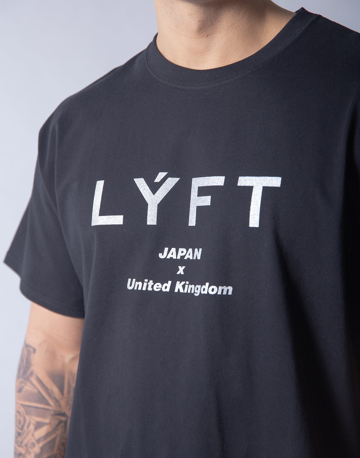LÝFT JPxUK Big-size T-Shirt - Black