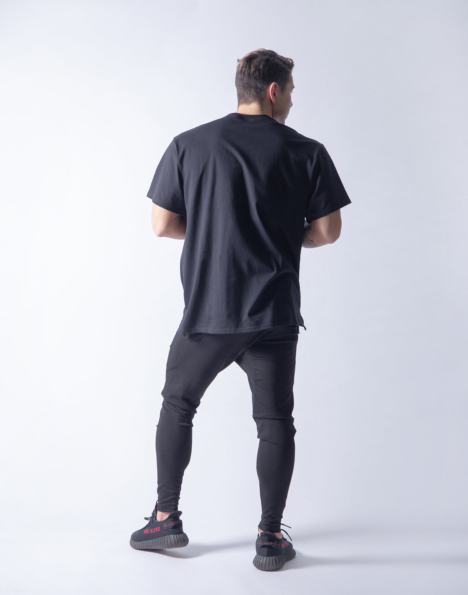 LYFT JPxUK Big-size T-Shirt - Black – LÝFT LYFT JPxUK Big-size T-Shirt - Black – LÝFT