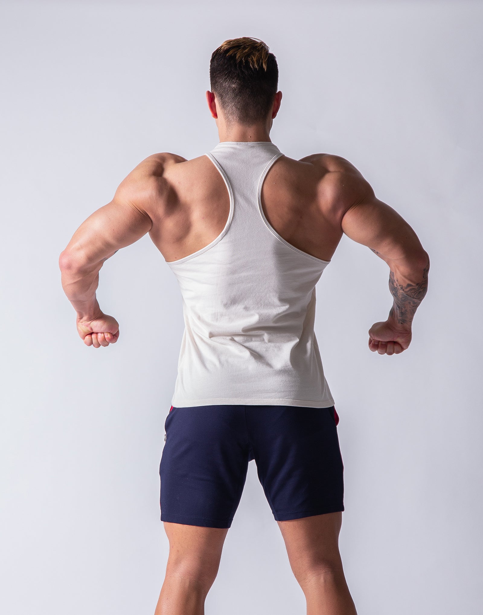 LYFT Basic Fit Tank Top - White – LÝFT