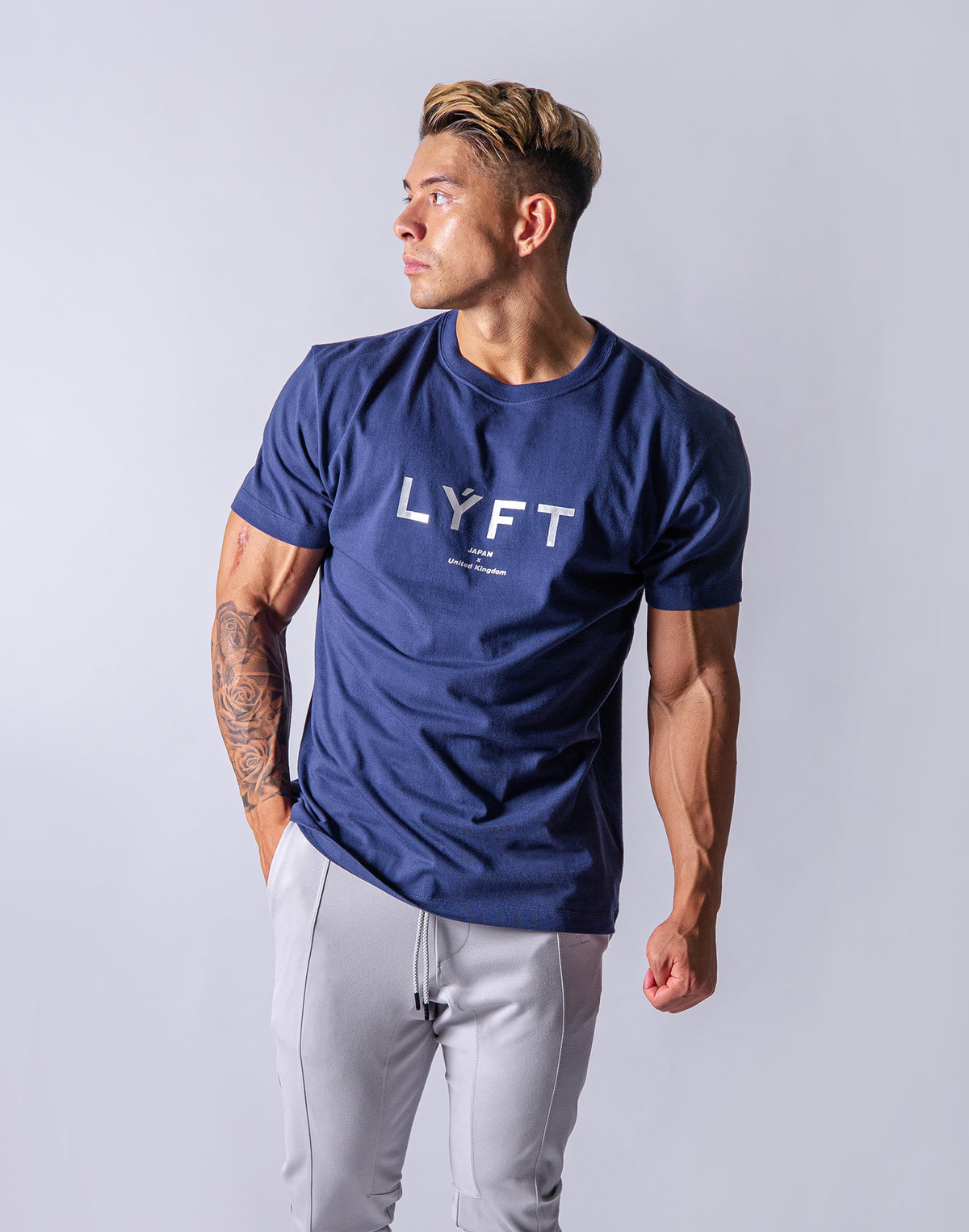 Silver foil LÝFT Standard T-Shirt - Navy