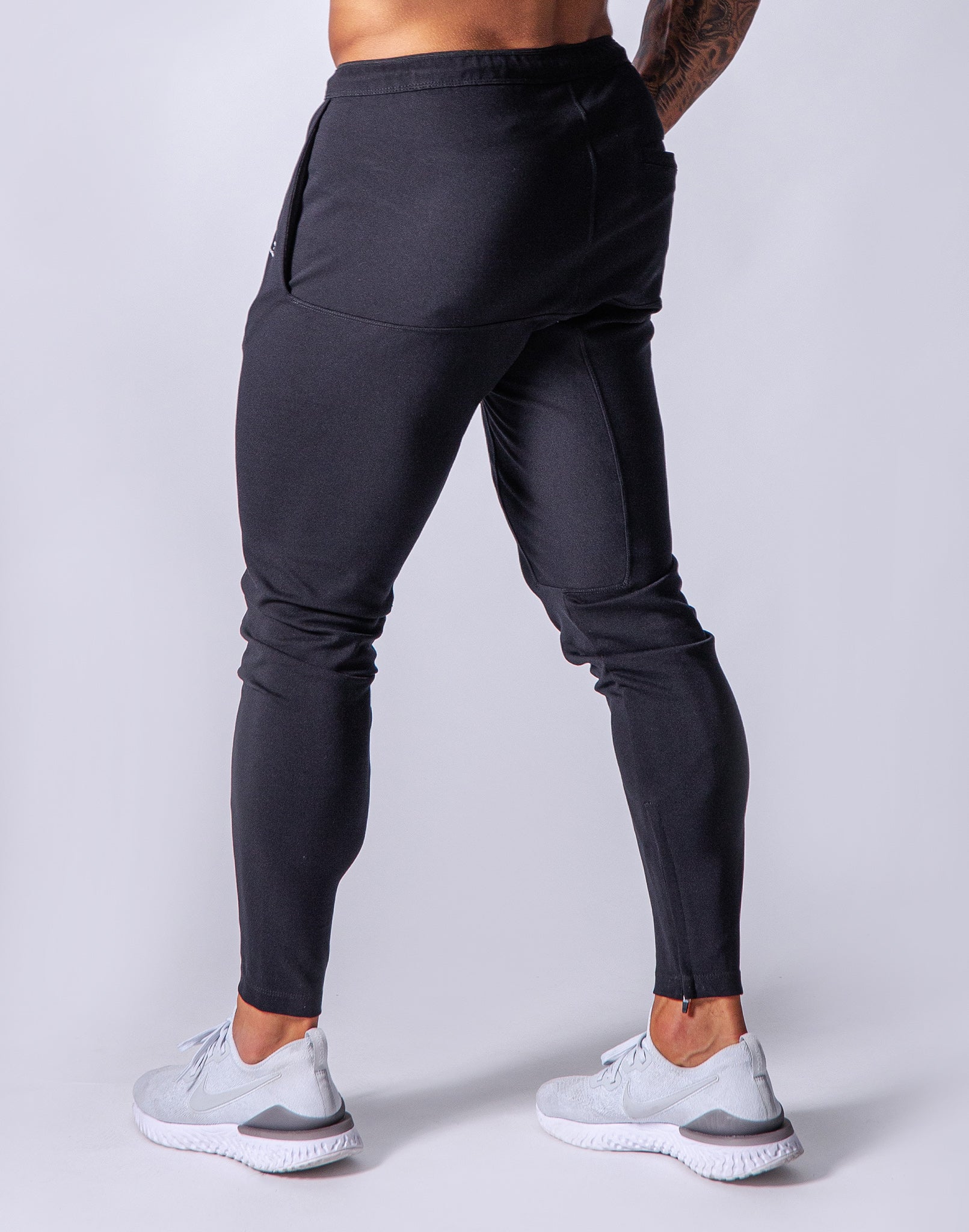 Side LÝFT Logo Pants - Black