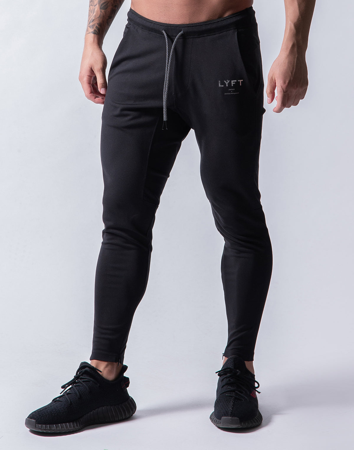 LÝFT 2-Way Classic Pants - Black