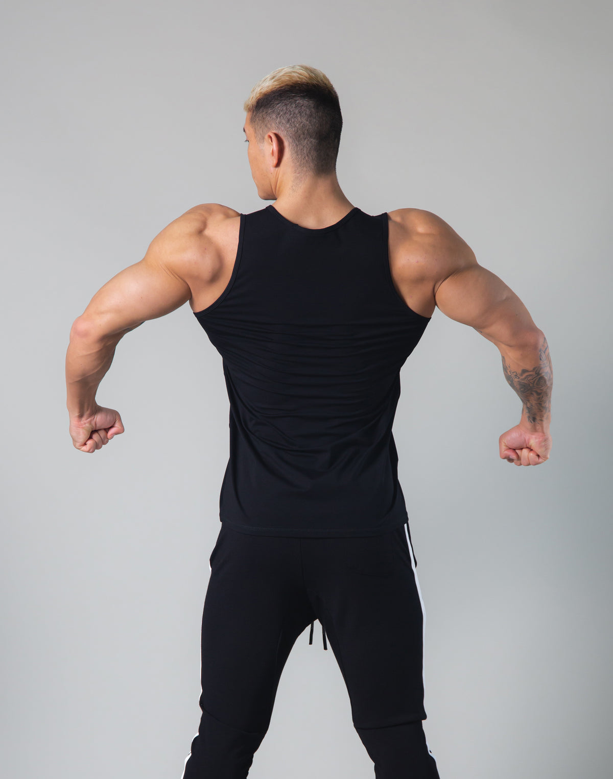 LÝFT Box Logo Standard Fit Stretch Tanktop - Black