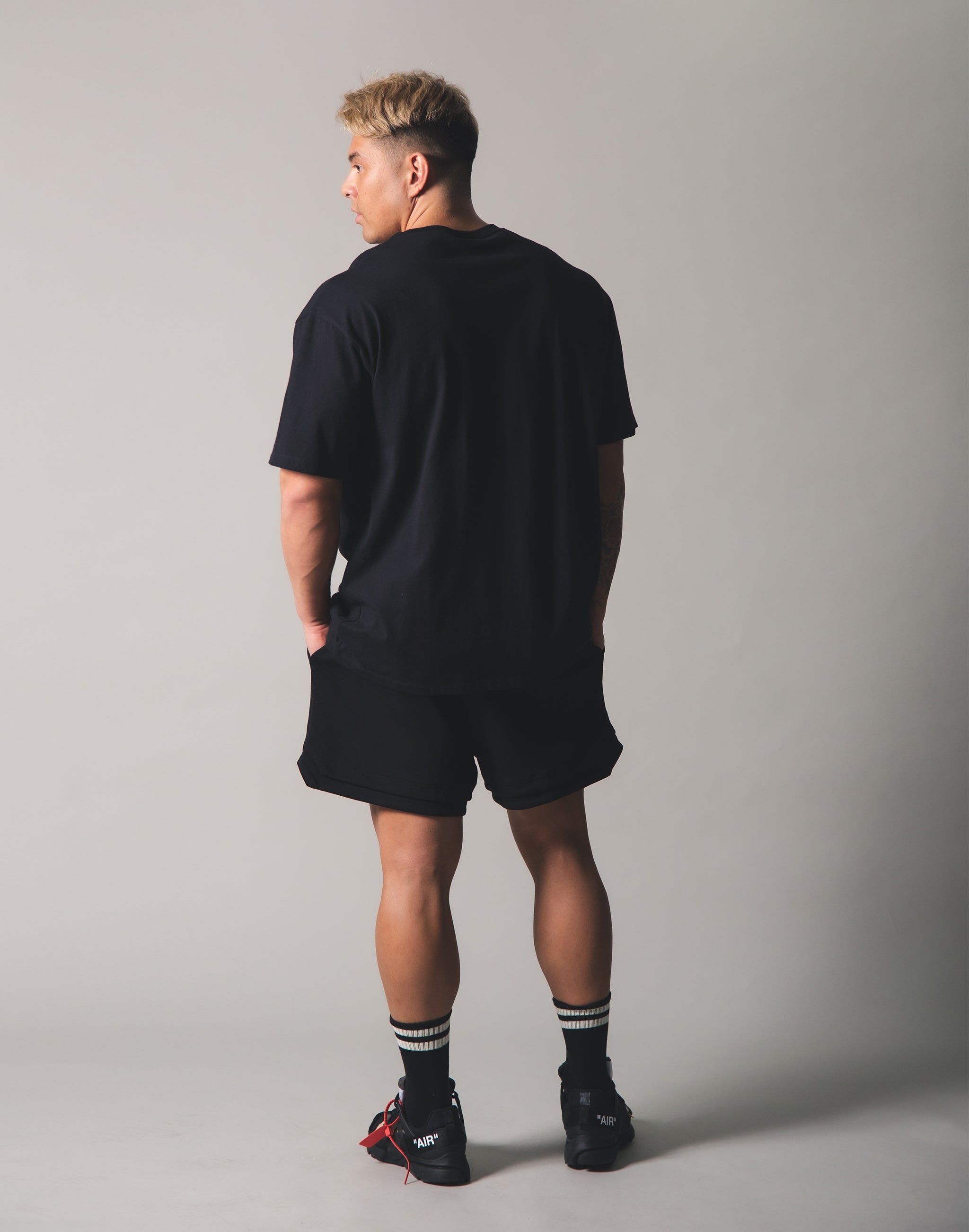 LYFT Box Logo Big T-Shirt - Black – LÝFT
