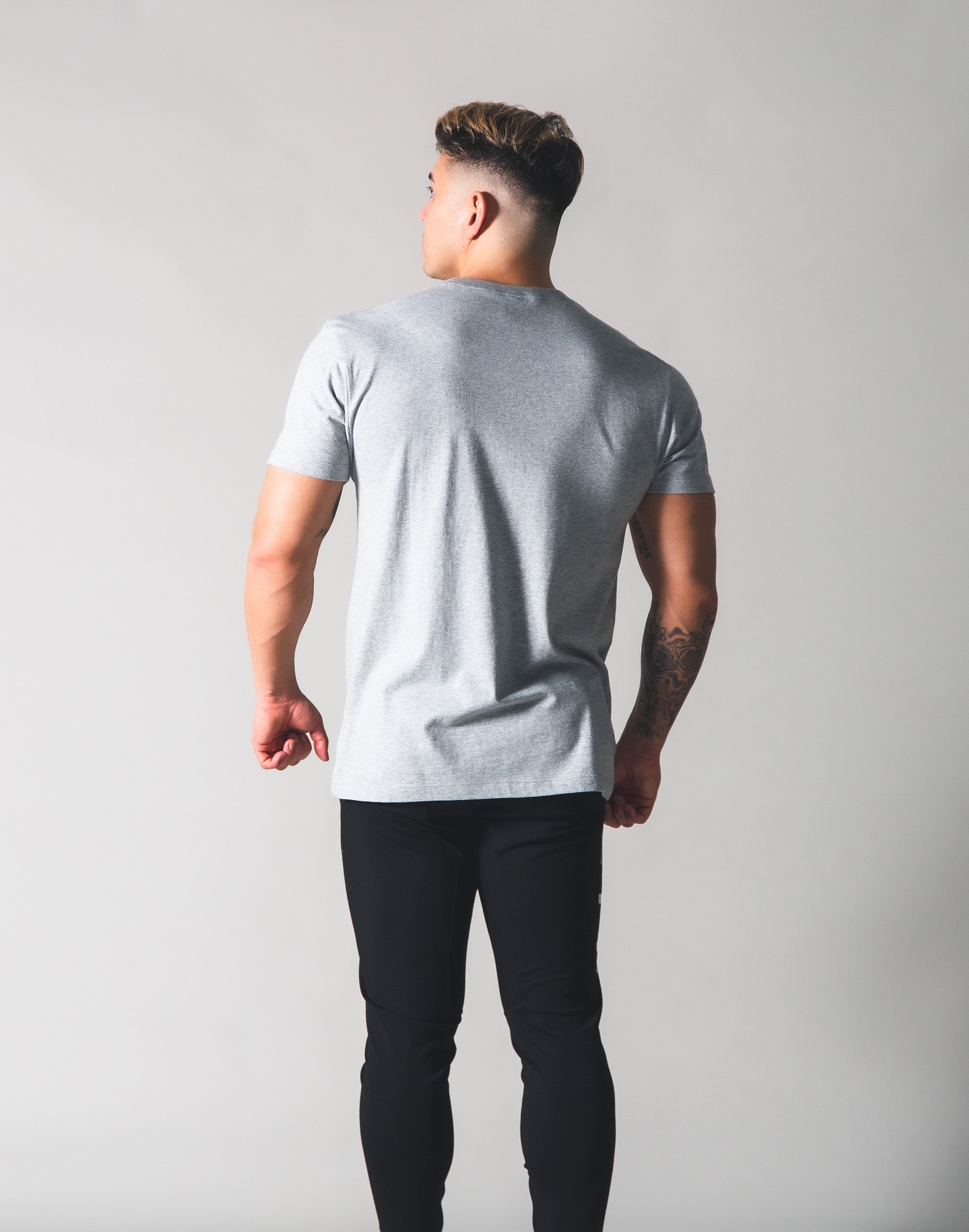 LYFT box Logo T-shirt - Grey – LÝFT