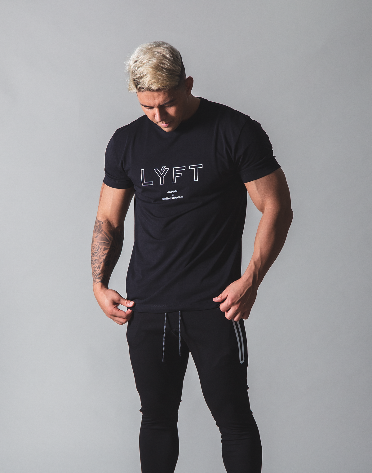 LÝFT Out Line Logo Standard T-Shirt - Black