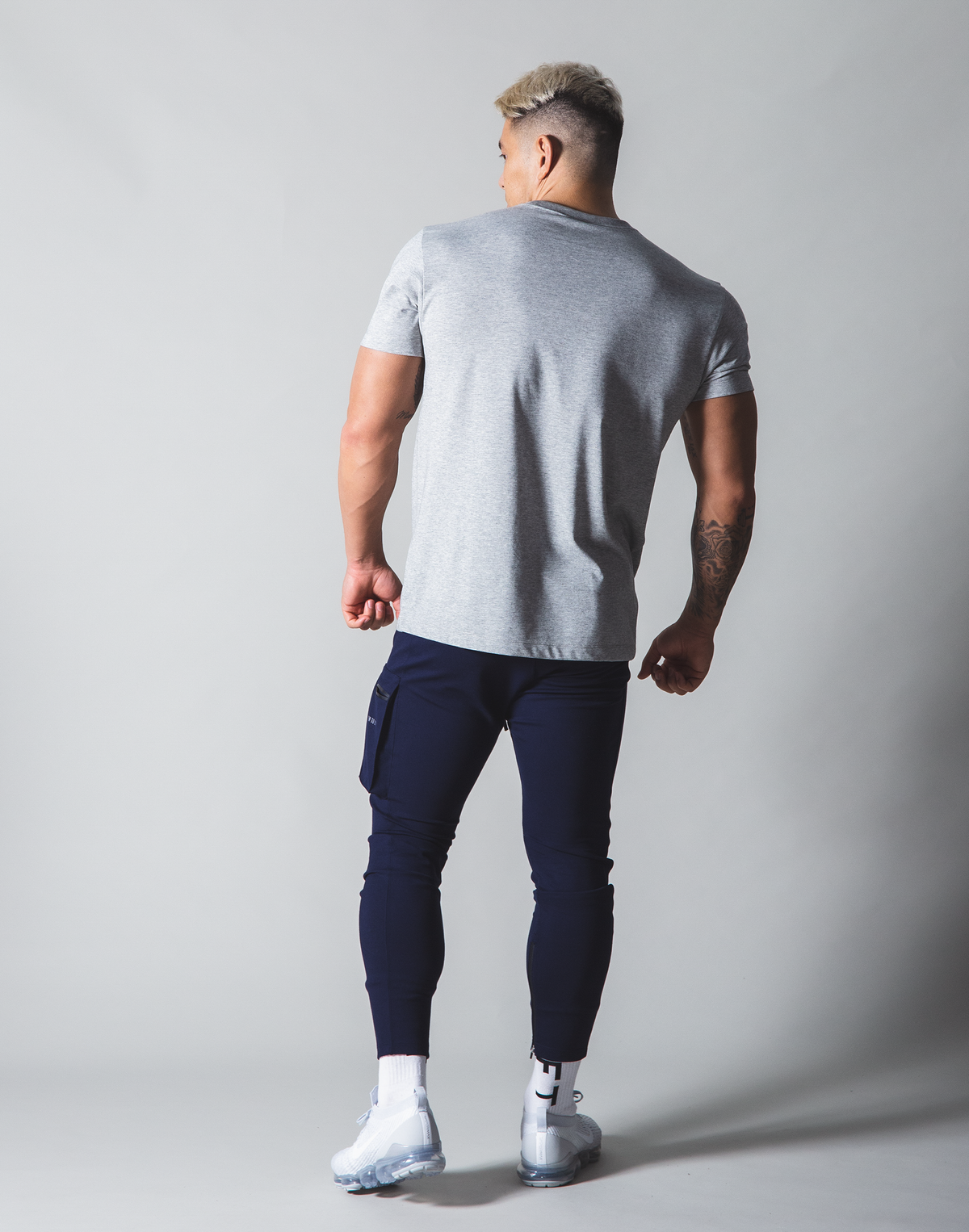 LÝFT Out Line Logo Standard T-Shirt - Grey