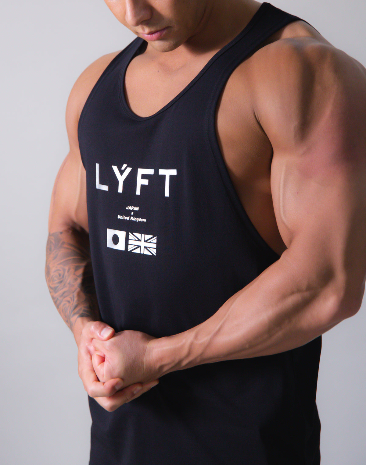 LÝFT Flag Athletic Fit Tanktop - Black