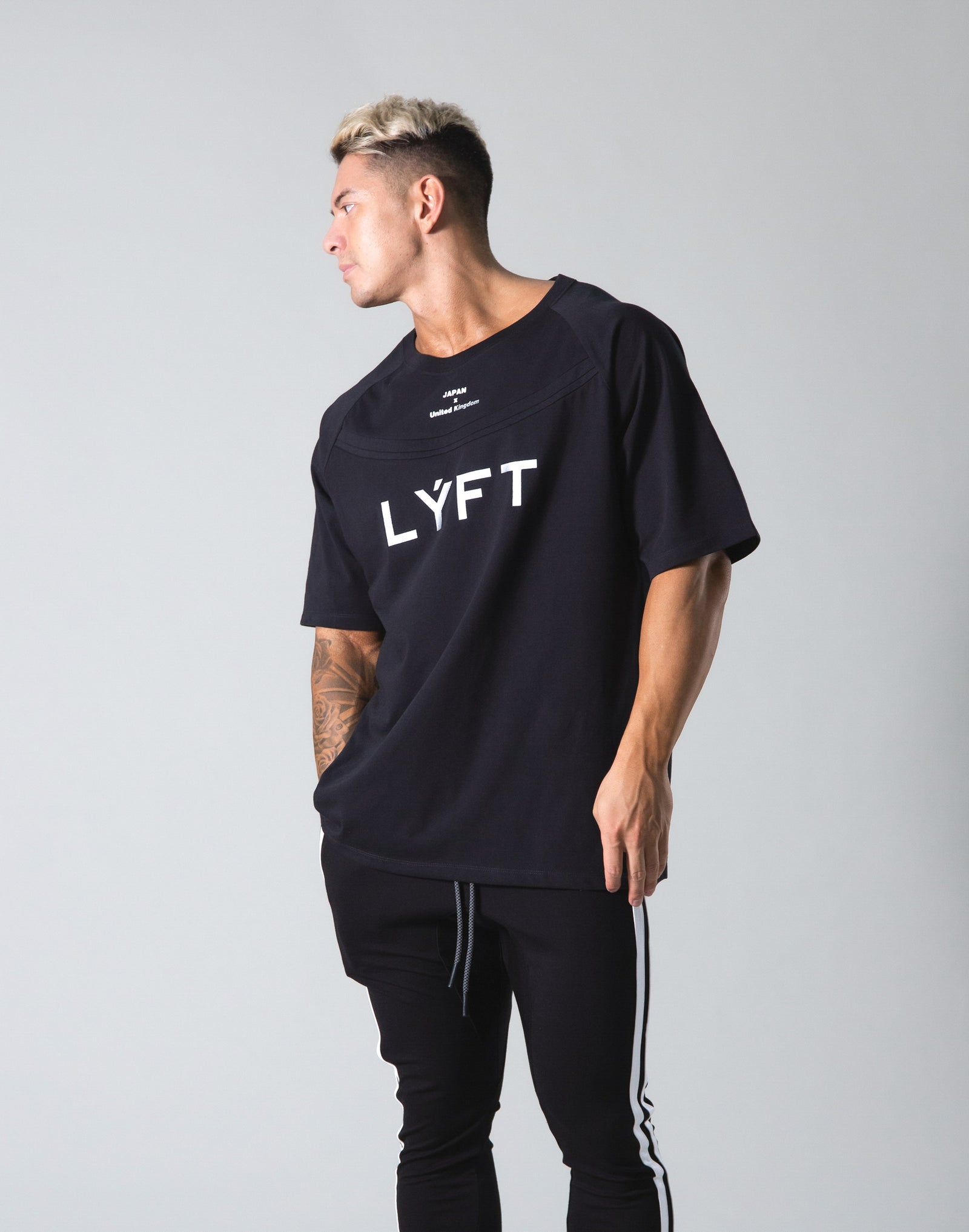 Round Separate Big T-shirts - Black – LÝFT
