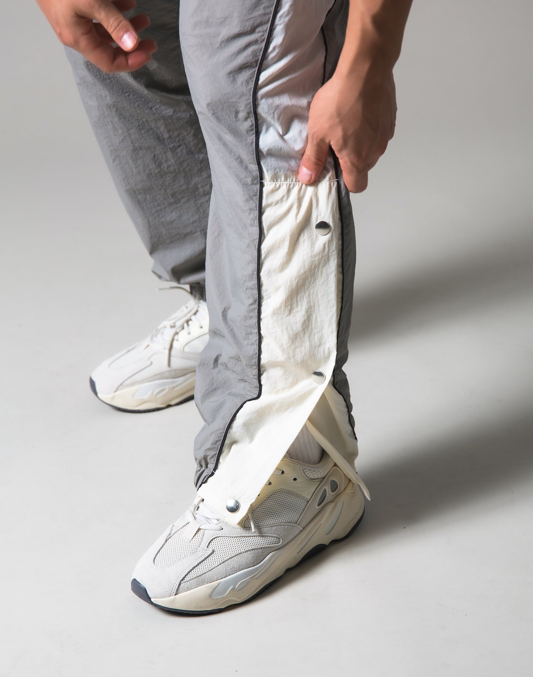 Warm Up Nylon Pants - Grey – LÝFT