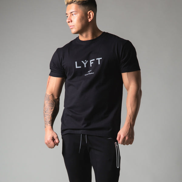 新品 LYFTリフト Tシャツ ブラック Mサイズ LÝFT Metallic Reflector Logo Standard T-Shirt - Black