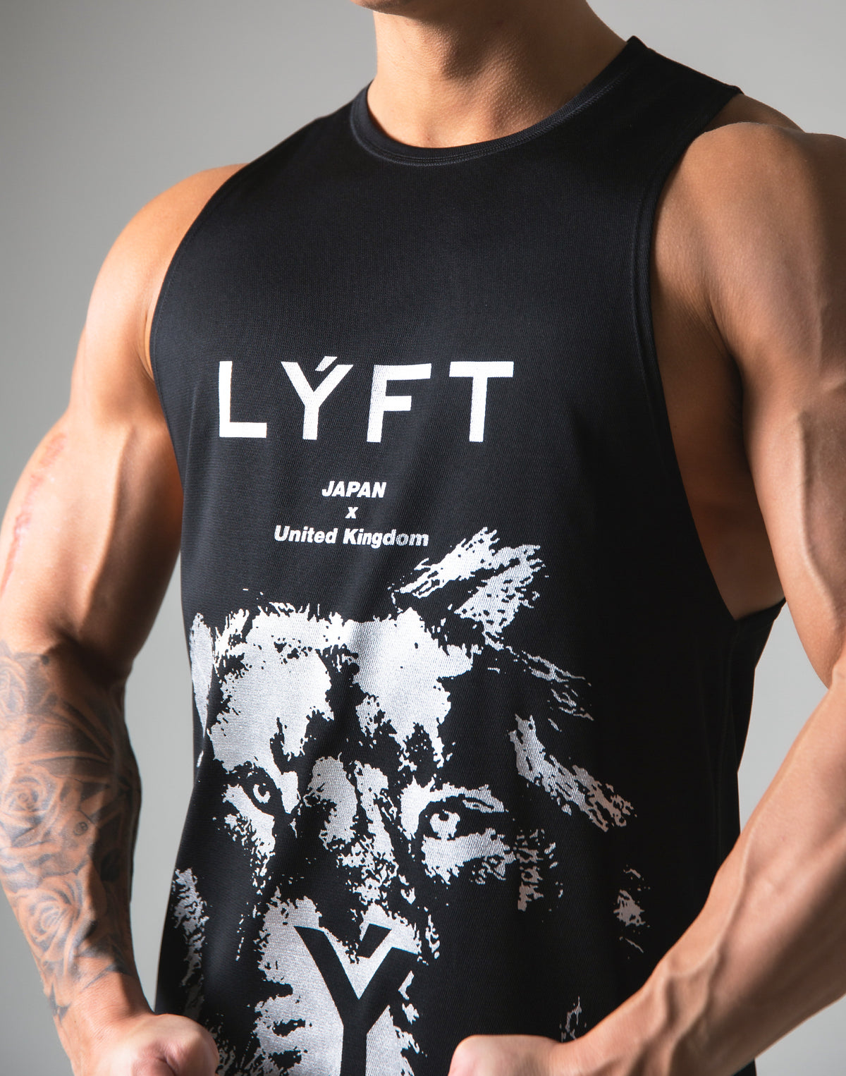 Silver Lion Mesh Tanktop - Black
