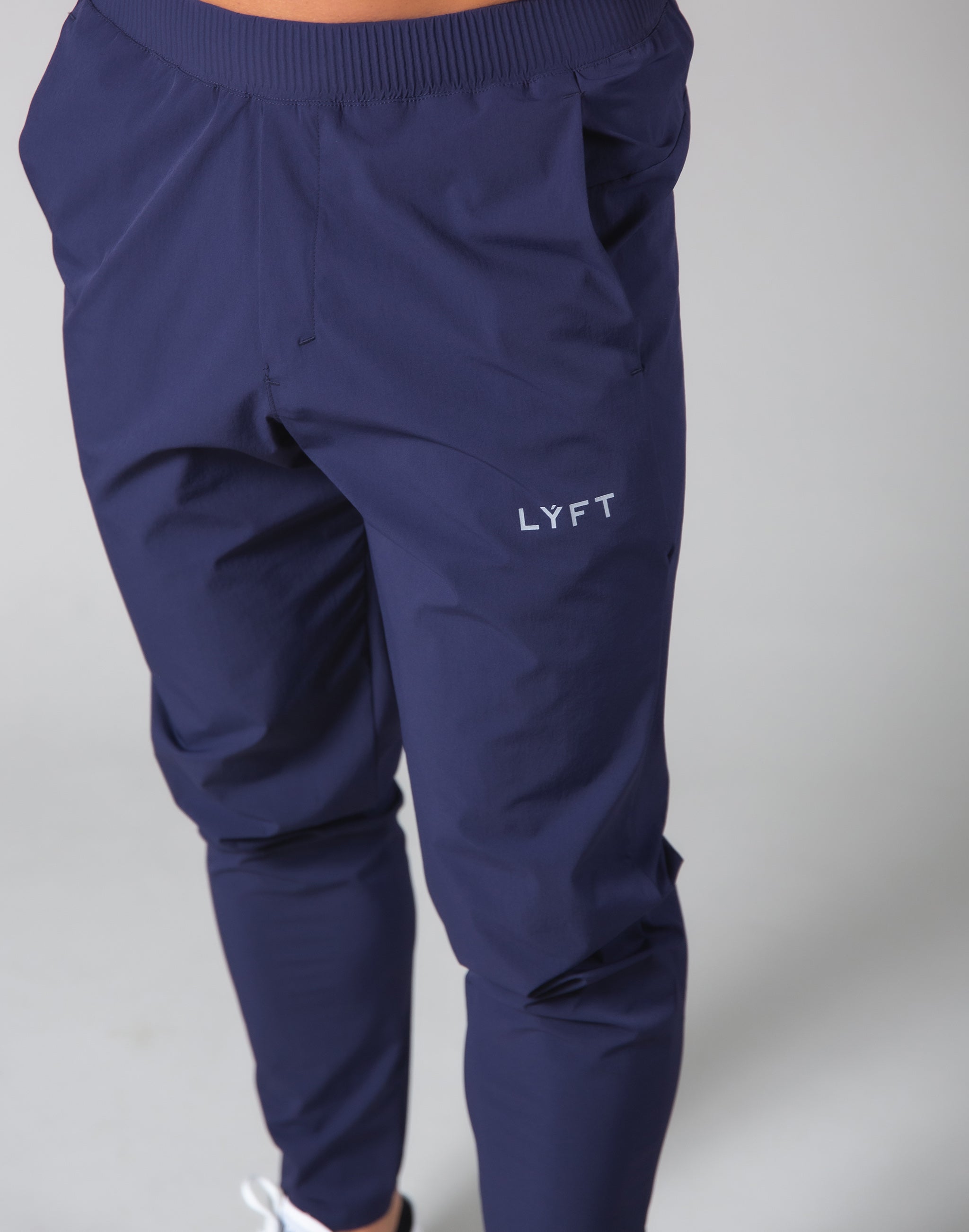 2way Comfortable Training Jogger - Navy – LÝFT