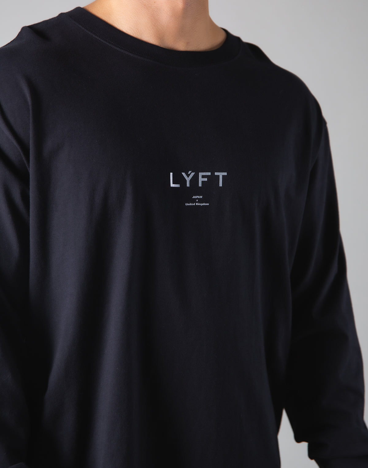 Silver Flag Long Sleeve T-Shirt - Black