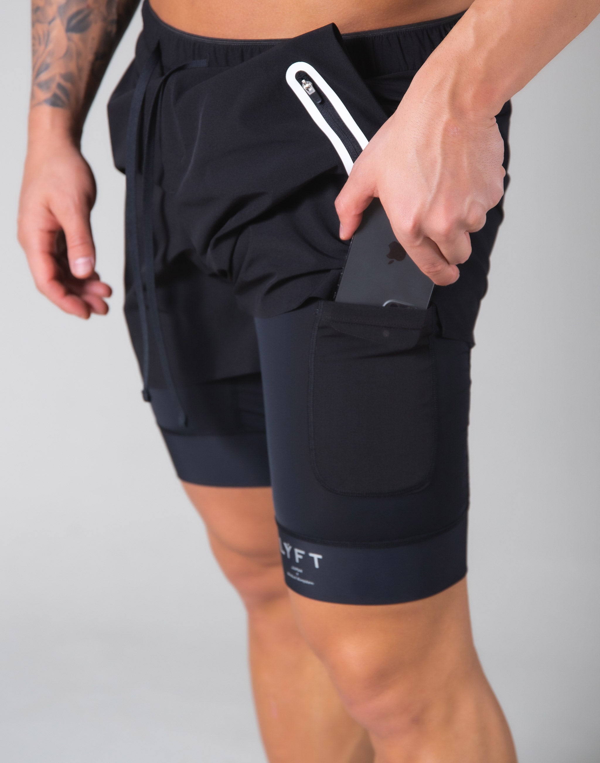2Way Active Shorts / With Leggings --Black – LÝFT