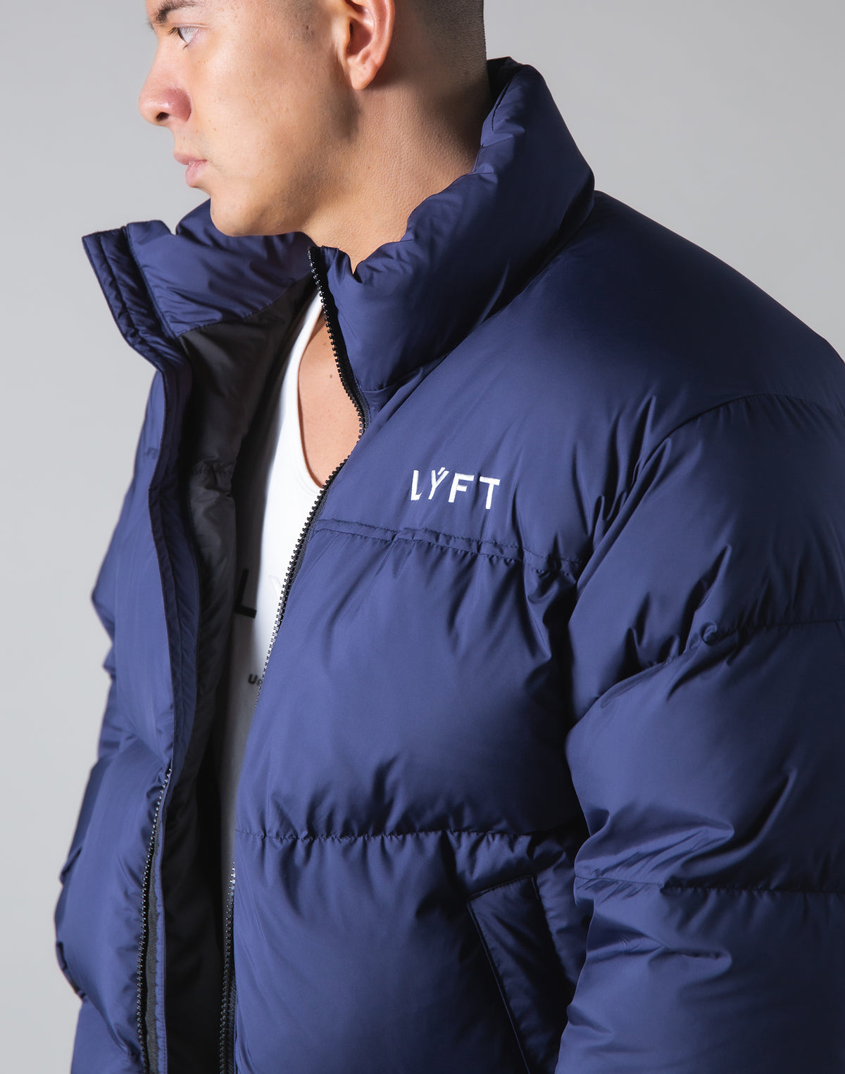 <transcy>LÝ FT Genuine Down Jacket --90:10 --Navy</transcy>