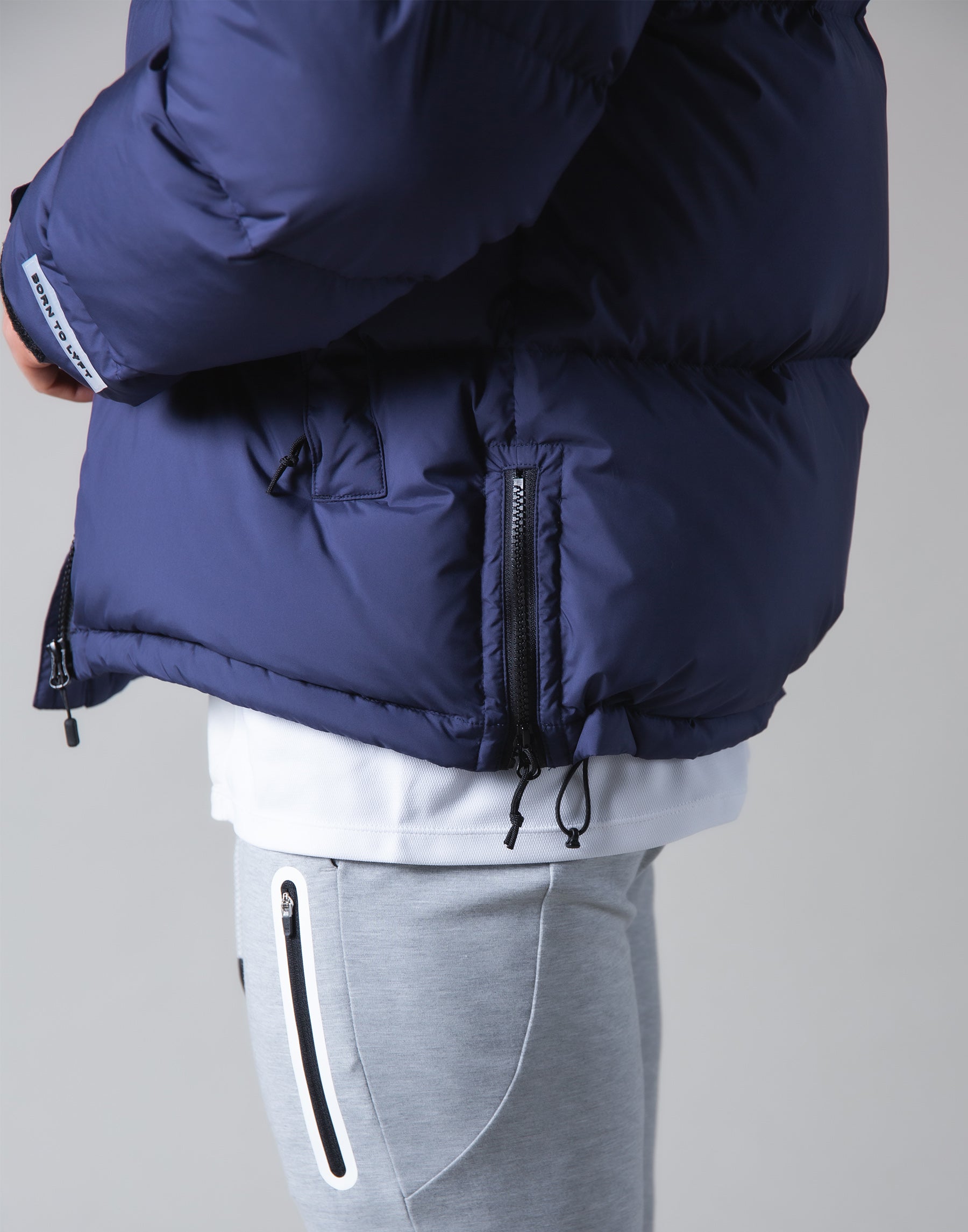 完売品 LYFT リフト ジャケット ジョガーパンツ ショーツ ナイロン XL LÝFT Genuine Down Jacket - 90:10 - Navy