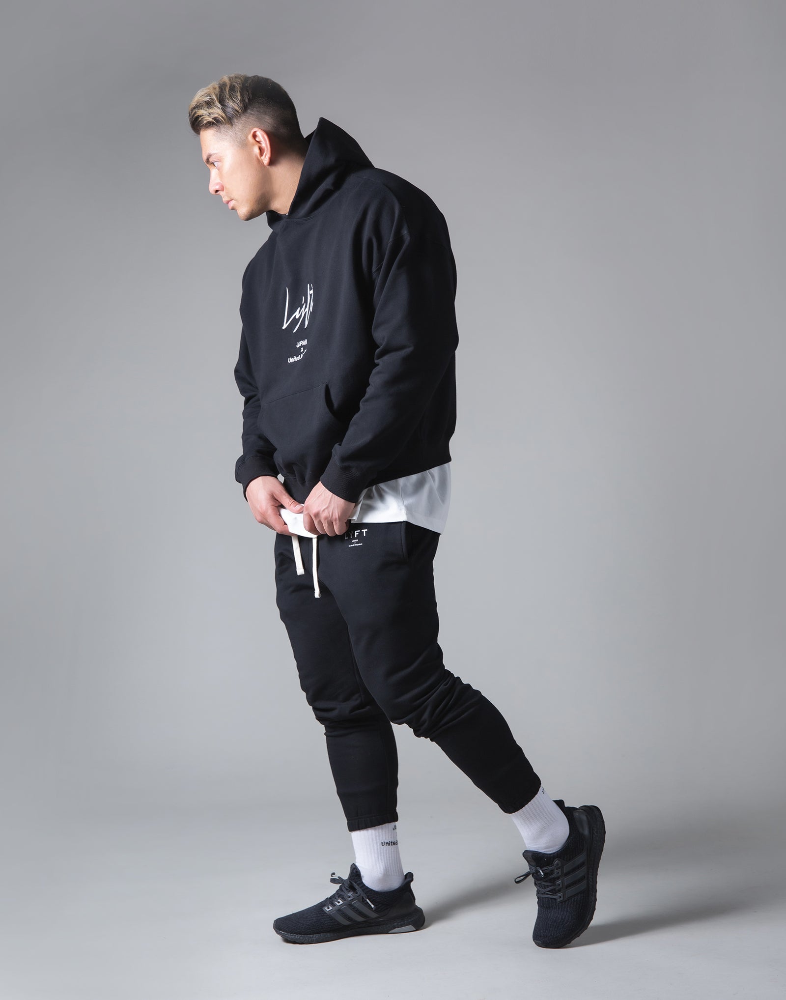 Script Logo 2Way Stretch Warm Pullover Hoodie - Black – LÝFT