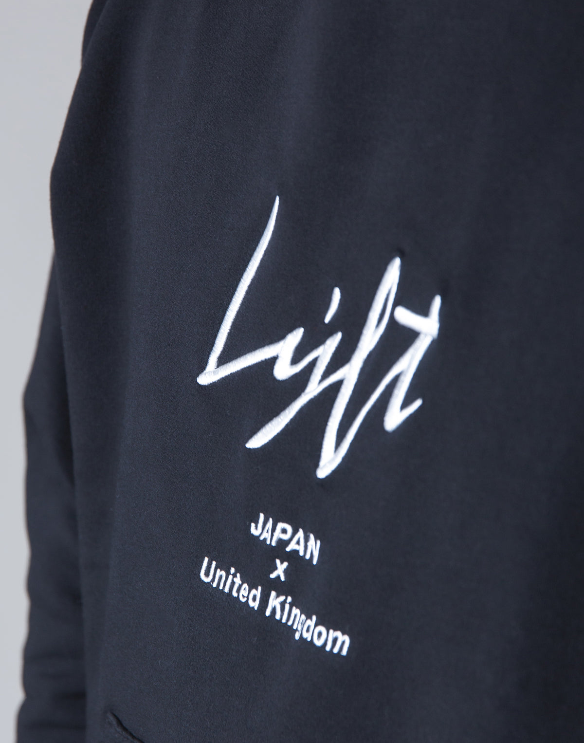 Script Logo 2Way Stretch Warm Pullover Hoodie - Black