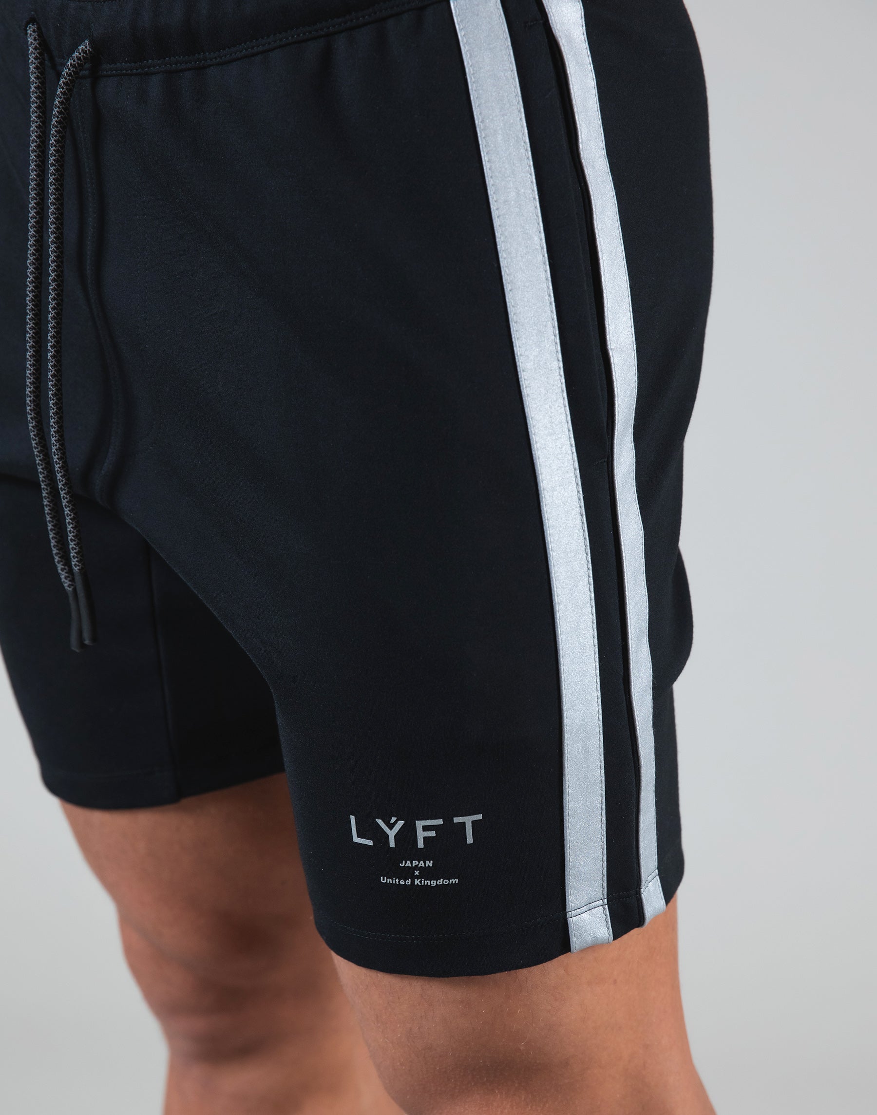 2Way Stretch 2 Line Shorts - Black – LÝFT