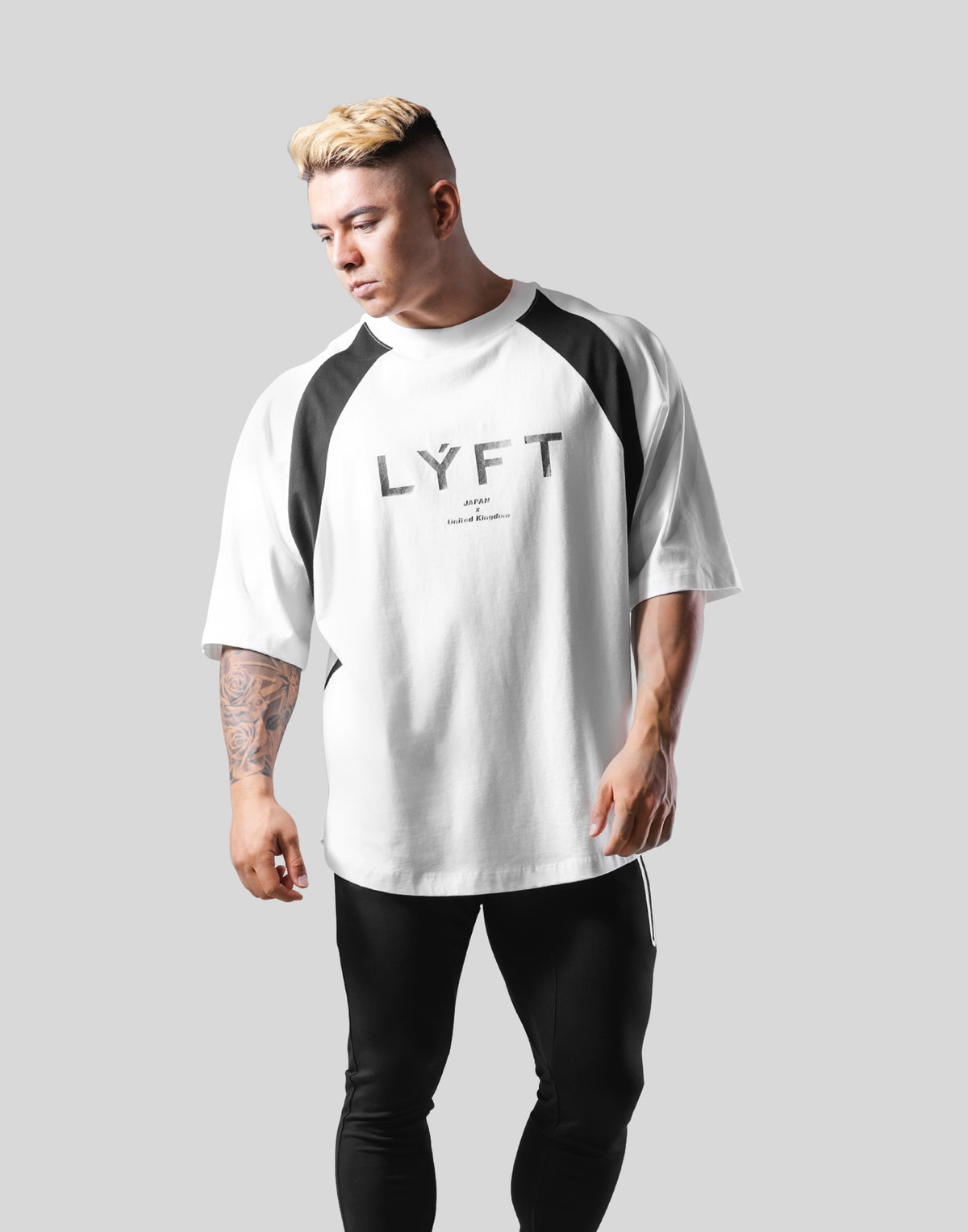 Angle Separate Wide Shoulder Big T-Shirt - White