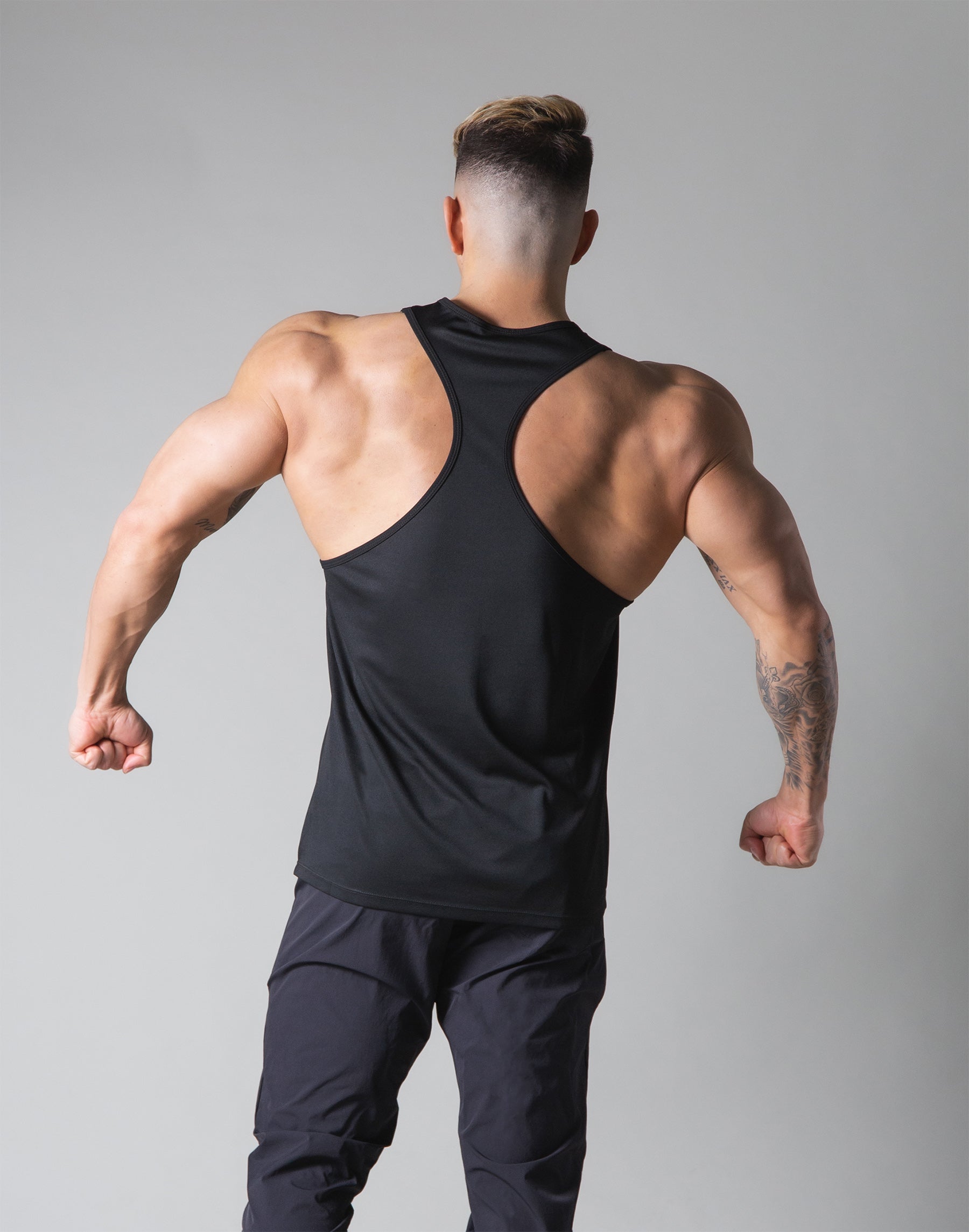 Back Mesh Stretch Training Tanktop - Black – LÝFT