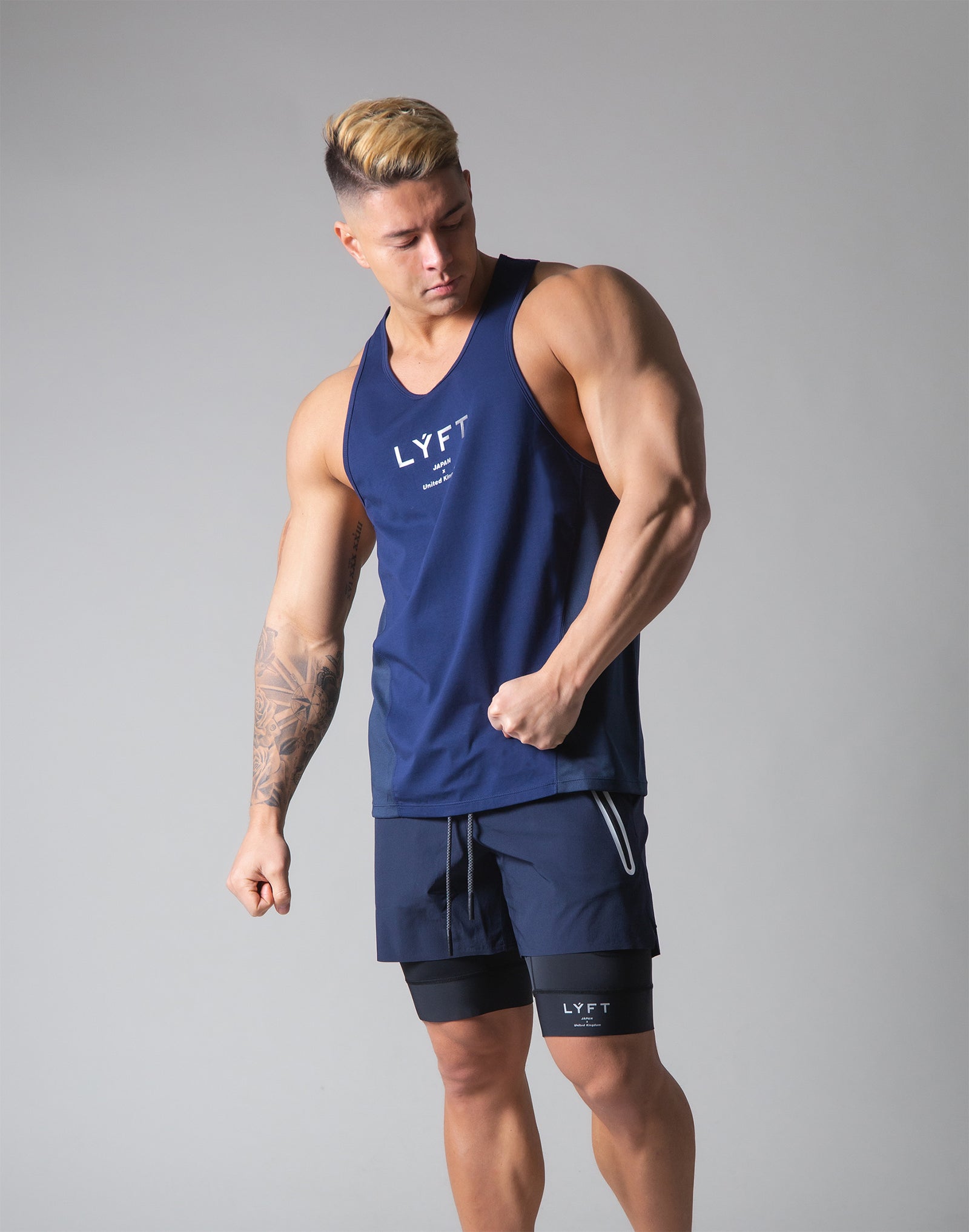 Back Mesh Stretch Training Tanktop - Navy – LÝFT