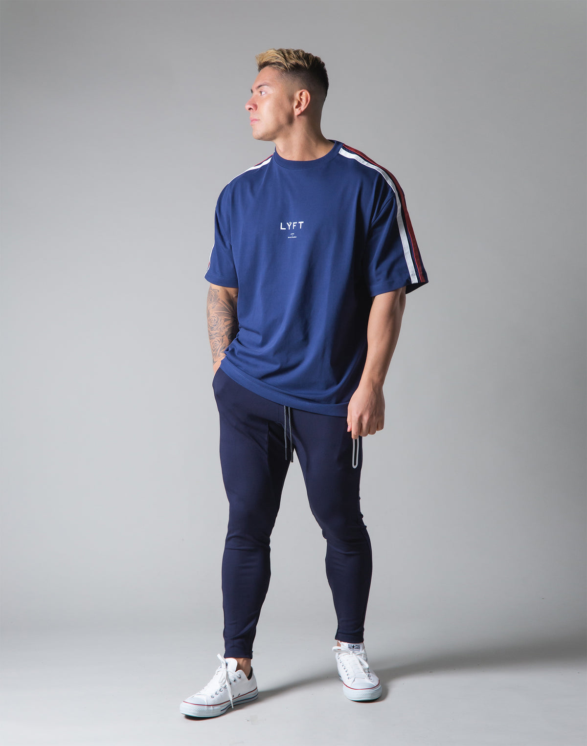 2 Line Big T-Shirt - Navy "Wide Body"