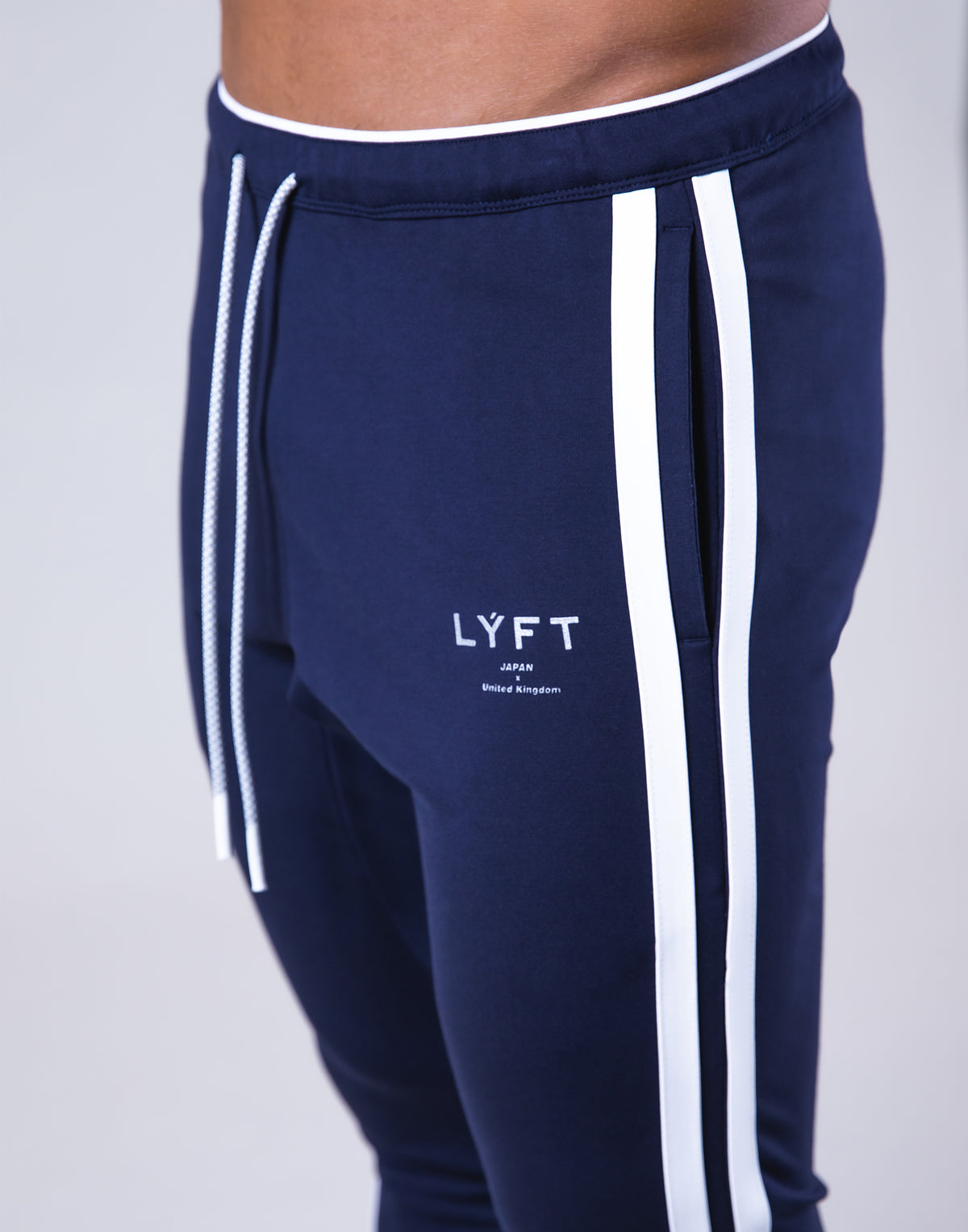 2Way Stretch Collection – LÝFT