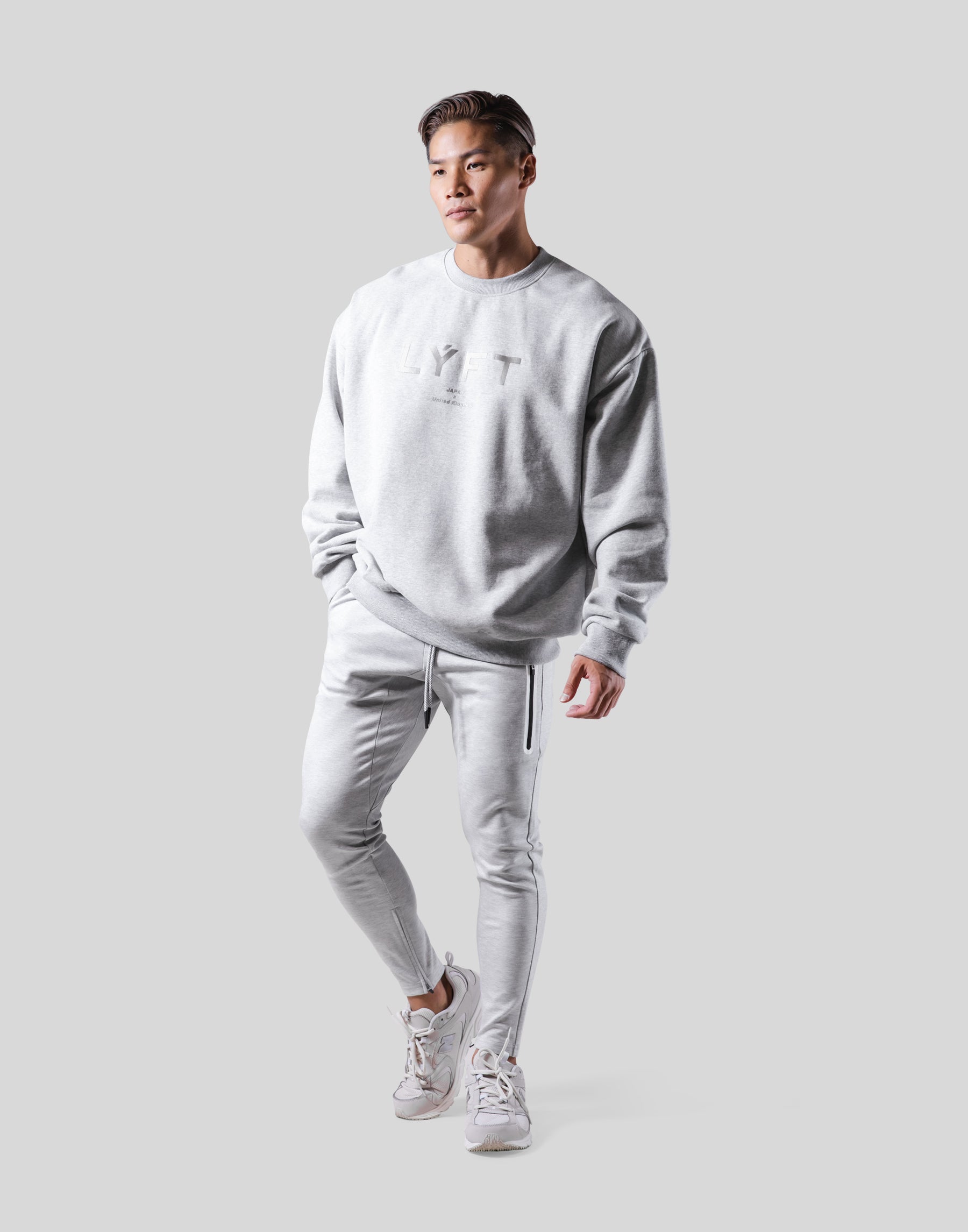 LYFT グレー クルーネック スウェット LÝFT Standard size Crewneck Sweat Standard - Grey